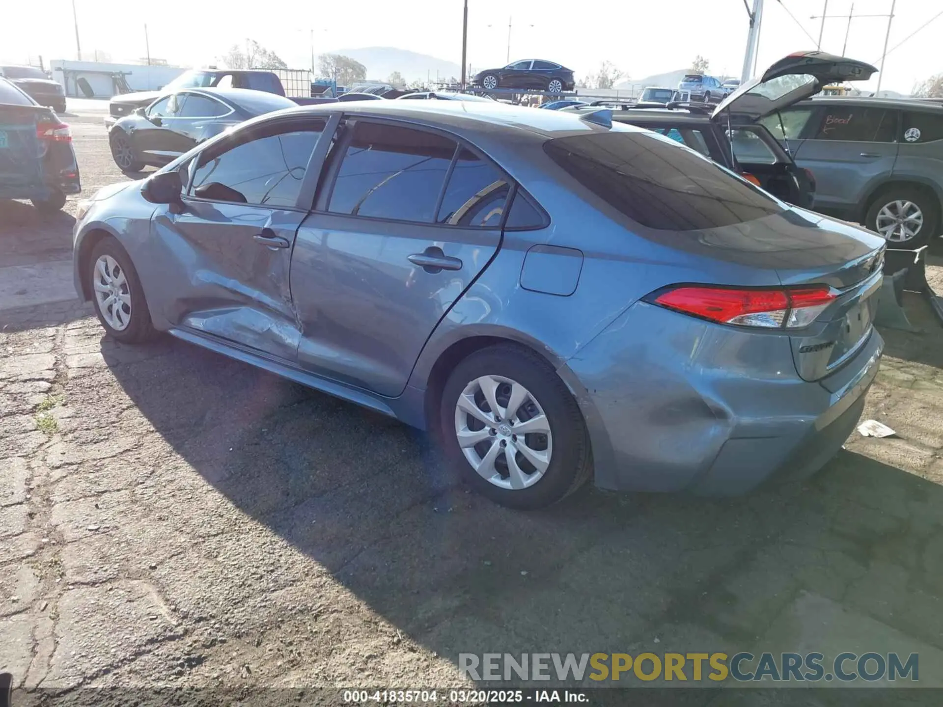 3 fotografías del automóvil dañado 5YFB4MDE2RP157932 TOYOTA COROLLA 2024