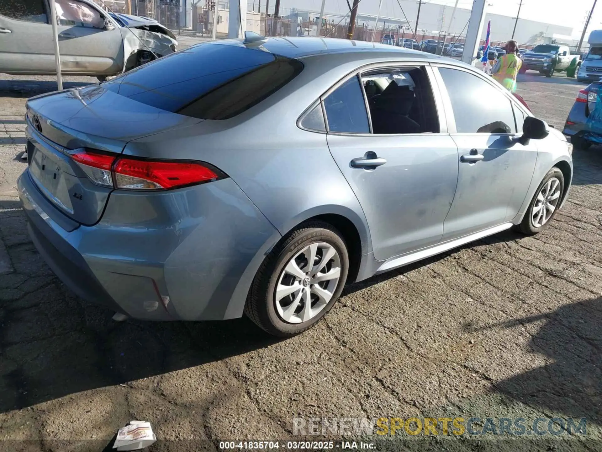 4 fotografías del automóvil dañado 5YFB4MDE2RP157932 TOYOTA COROLLA 2024