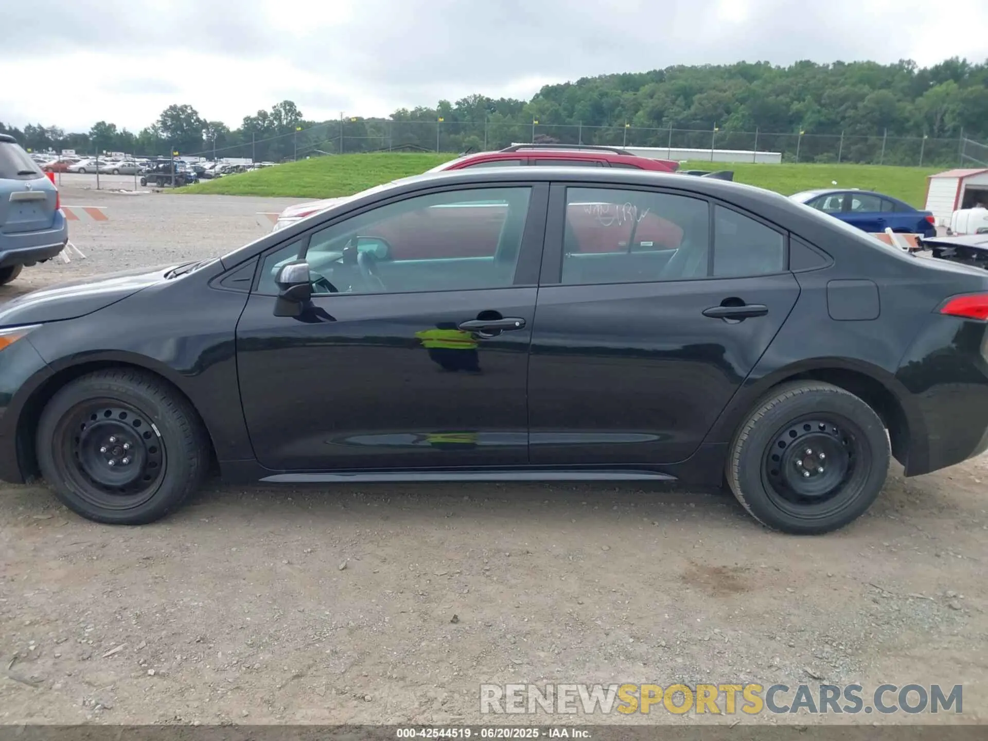 14 fotografías del automóvil dañado 5YFB4MDE2RP174844 TOYOTA COROLLA 2024