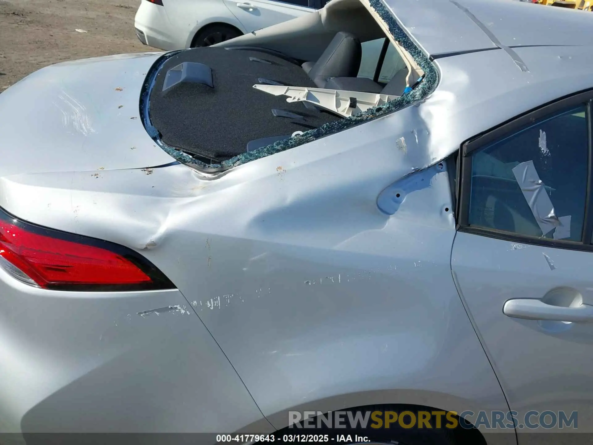 20 fotografías del automóvil dañado 5YFB4MDE2RP190171 TOYOTA COROLLA 2024