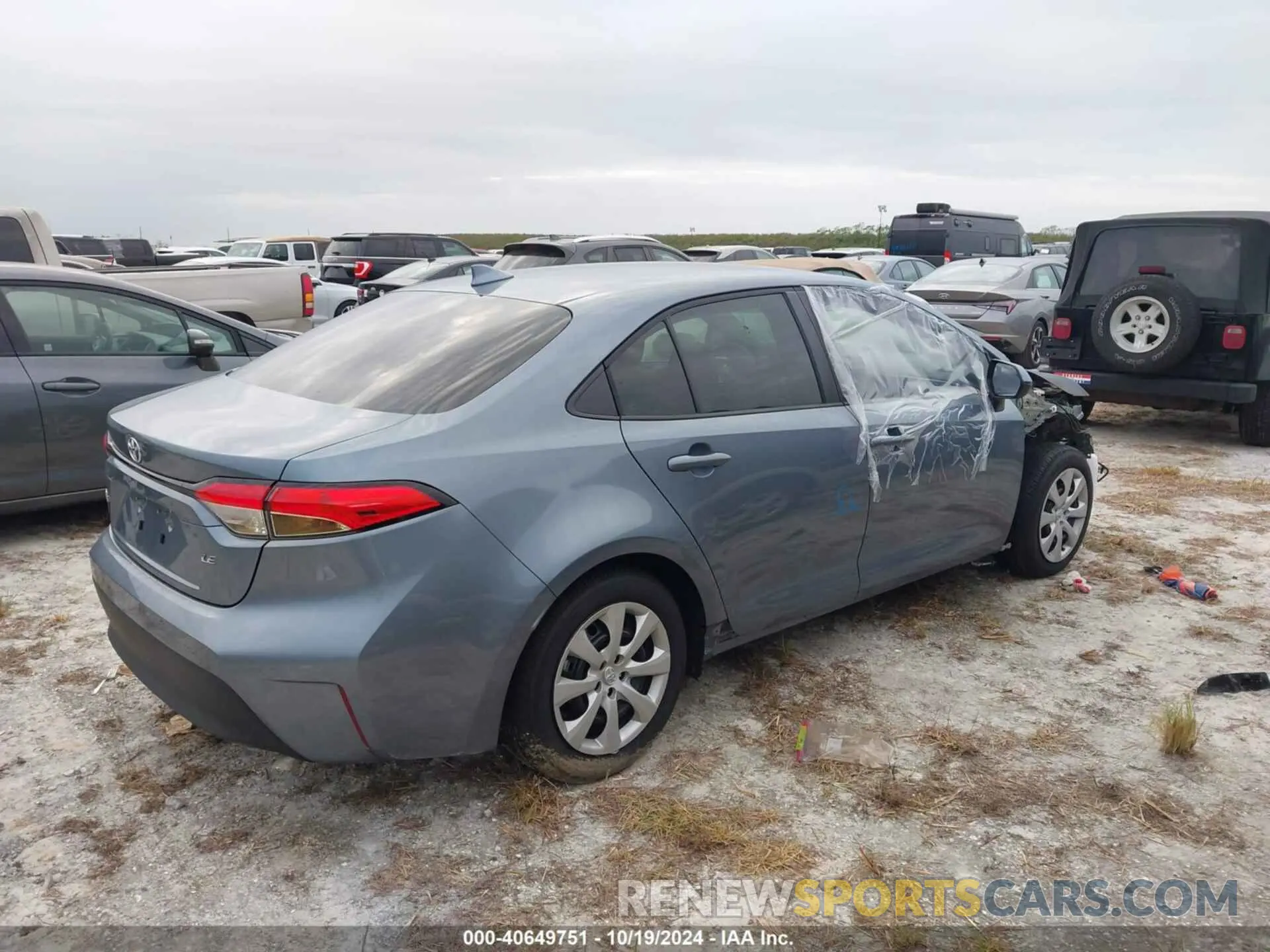4 fotografías del automóvil dañado 5YFB4MDE2RP193569 TOYOTA COROLLA 2024