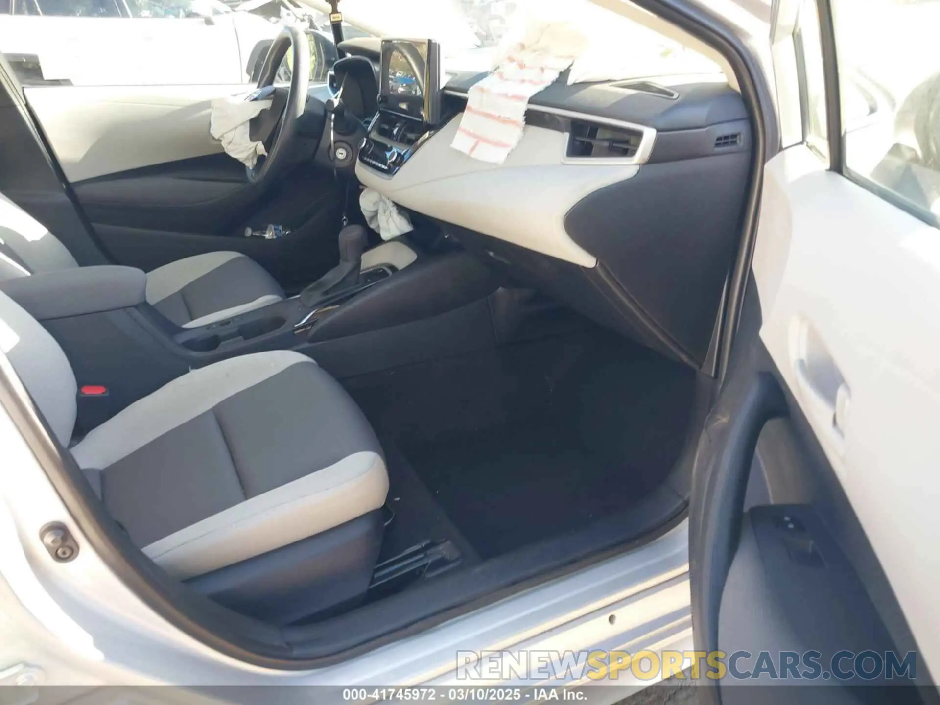 5 fotografías del automóvil dañado 5YFB4MDE2RP198013 TOYOTA COROLLA 2024