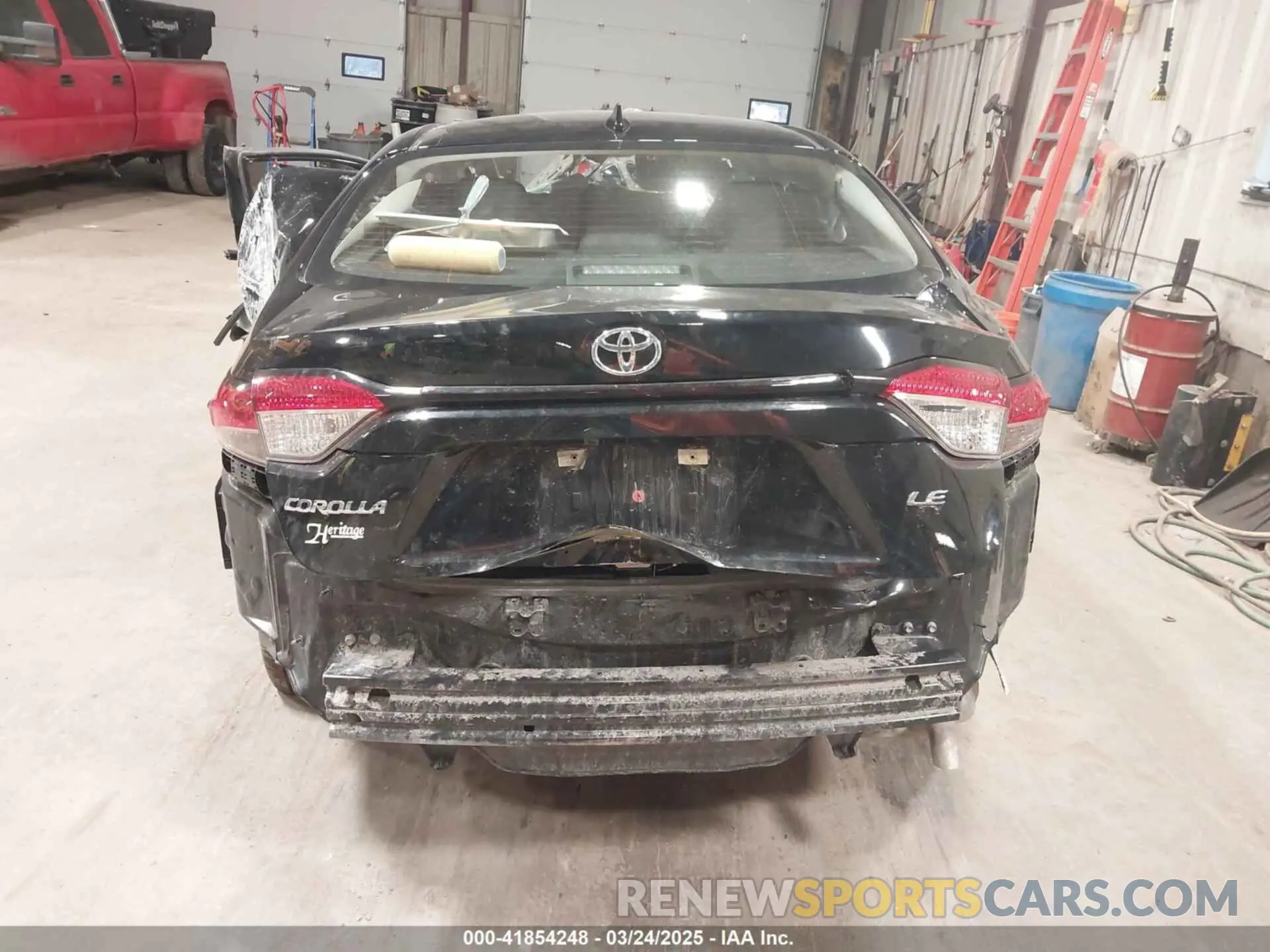 16 fotografías del automóvil dañado 5YFB4MDE2RP216140 TOYOTA COROLLA 2024