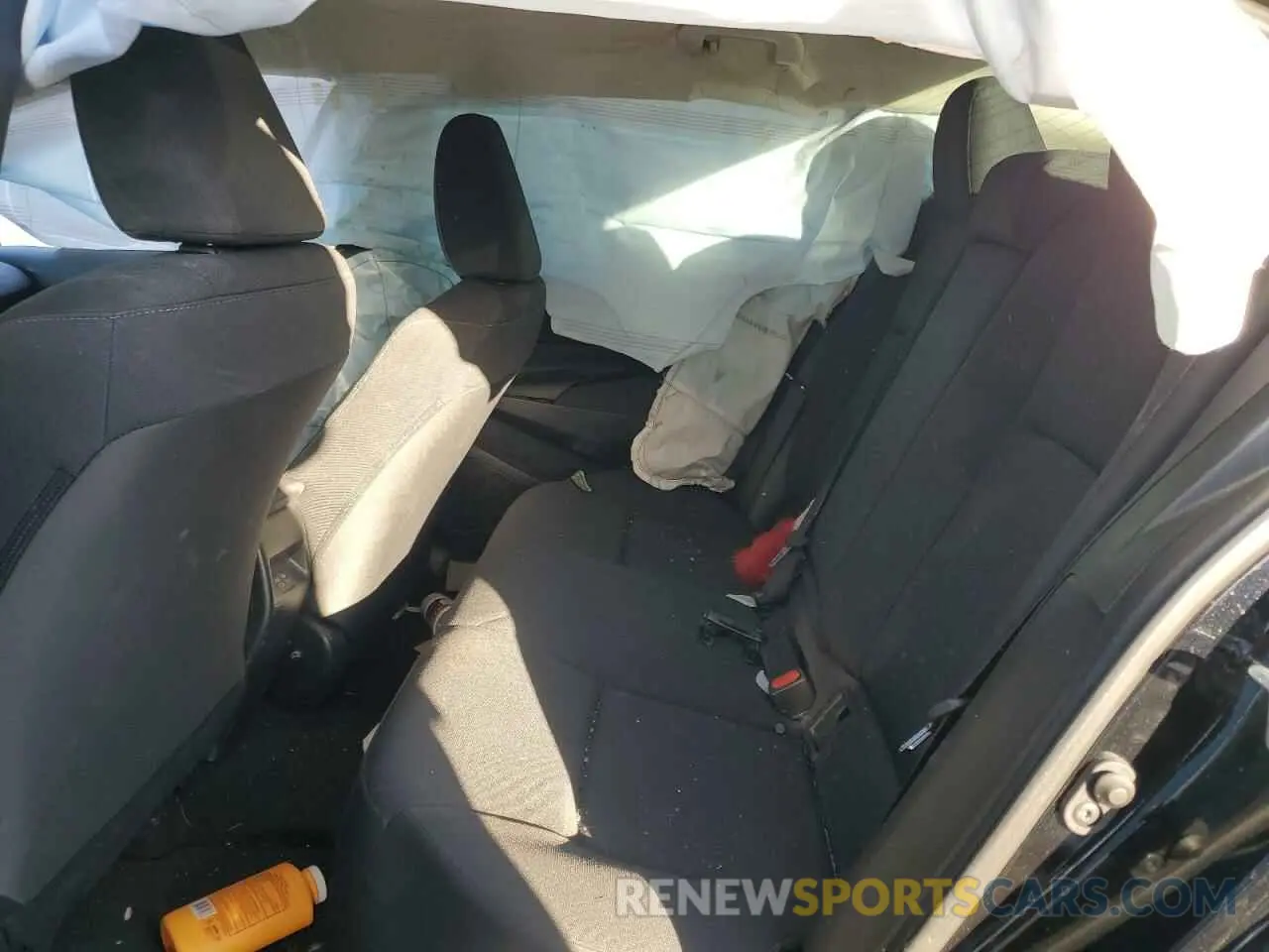 10 fotografías del automóvil dañado 5YFB4MDE3RP082870 TOYOTA COROLLA 2024