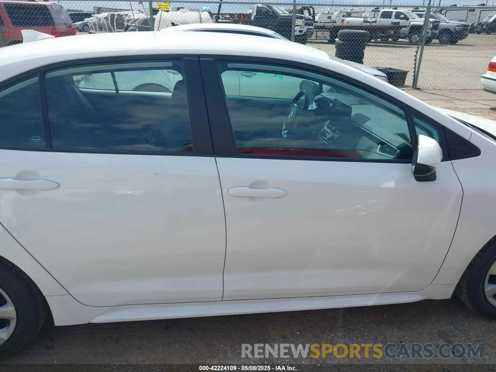 13 fotografías del automóvil dañado 5YFB4MDE3RP090192 TOYOTA COROLLA 2024