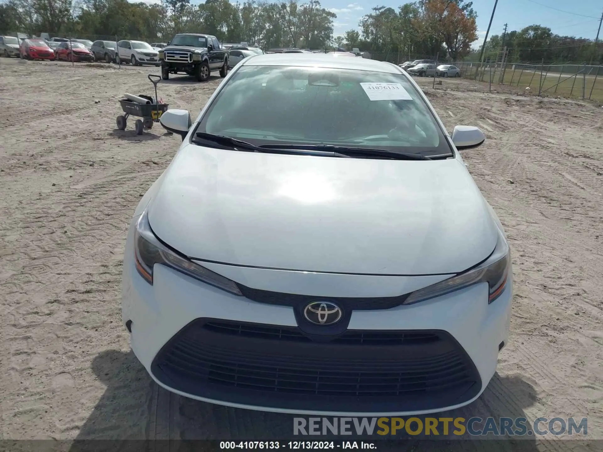 12 fotografías del automóvil dañado 5YFB4MDE3RP091861 TOYOTA COROLLA 2024