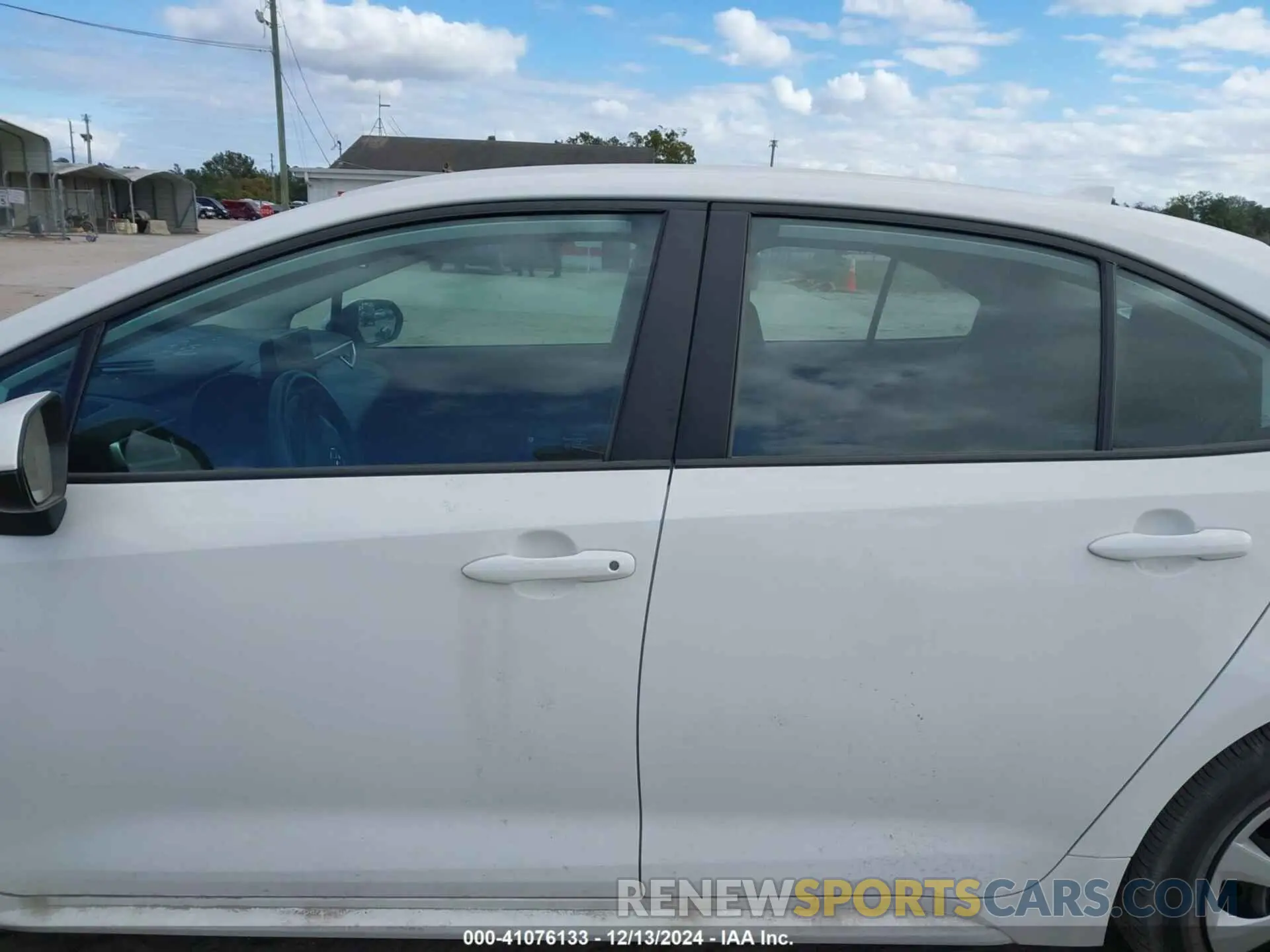 14 fotografías del automóvil dañado 5YFB4MDE3RP091861 TOYOTA COROLLA 2024