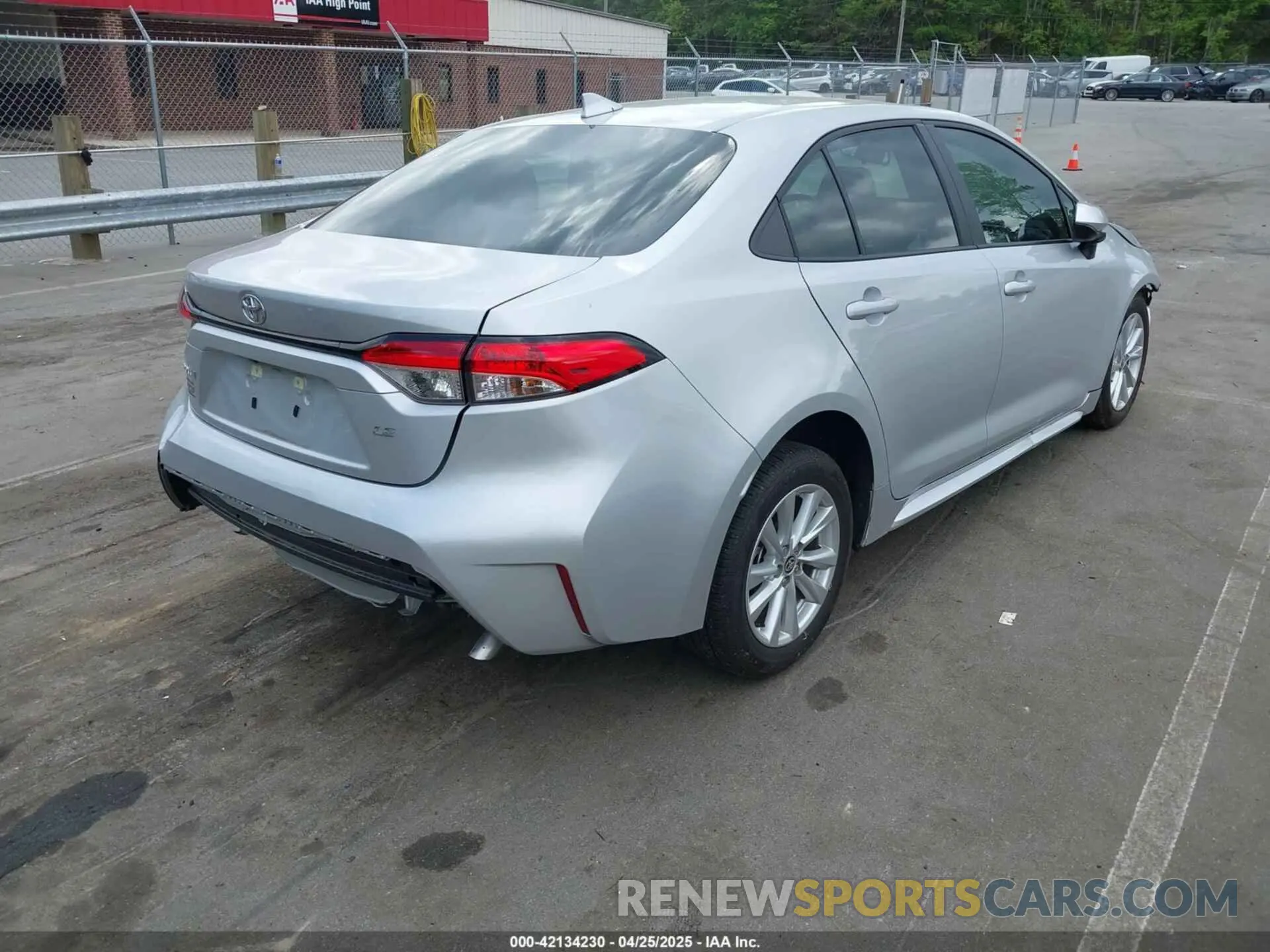 4 fotografías del automóvil dañado 5YFB4MDE3RP092783 TOYOTA COROLLA 2024