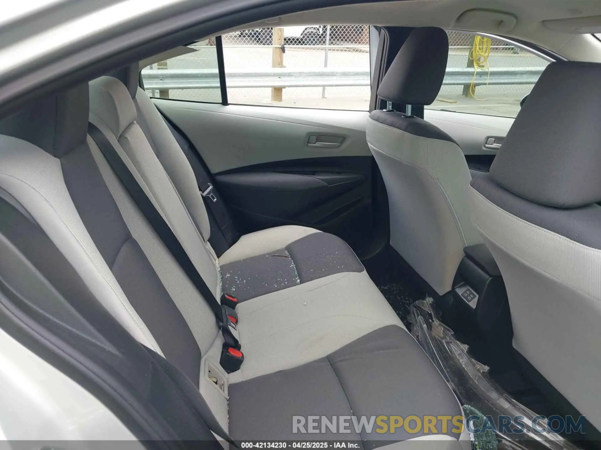 7 fotografías del automóvil dañado 5YFB4MDE3RP092783 TOYOTA COROLLA 2024