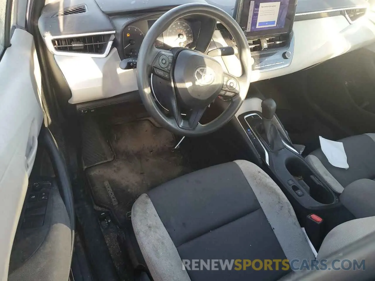 8 fotografías del automóvil dañado 5YFB4MDE3RP099443 TOYOTA COROLLA 2024