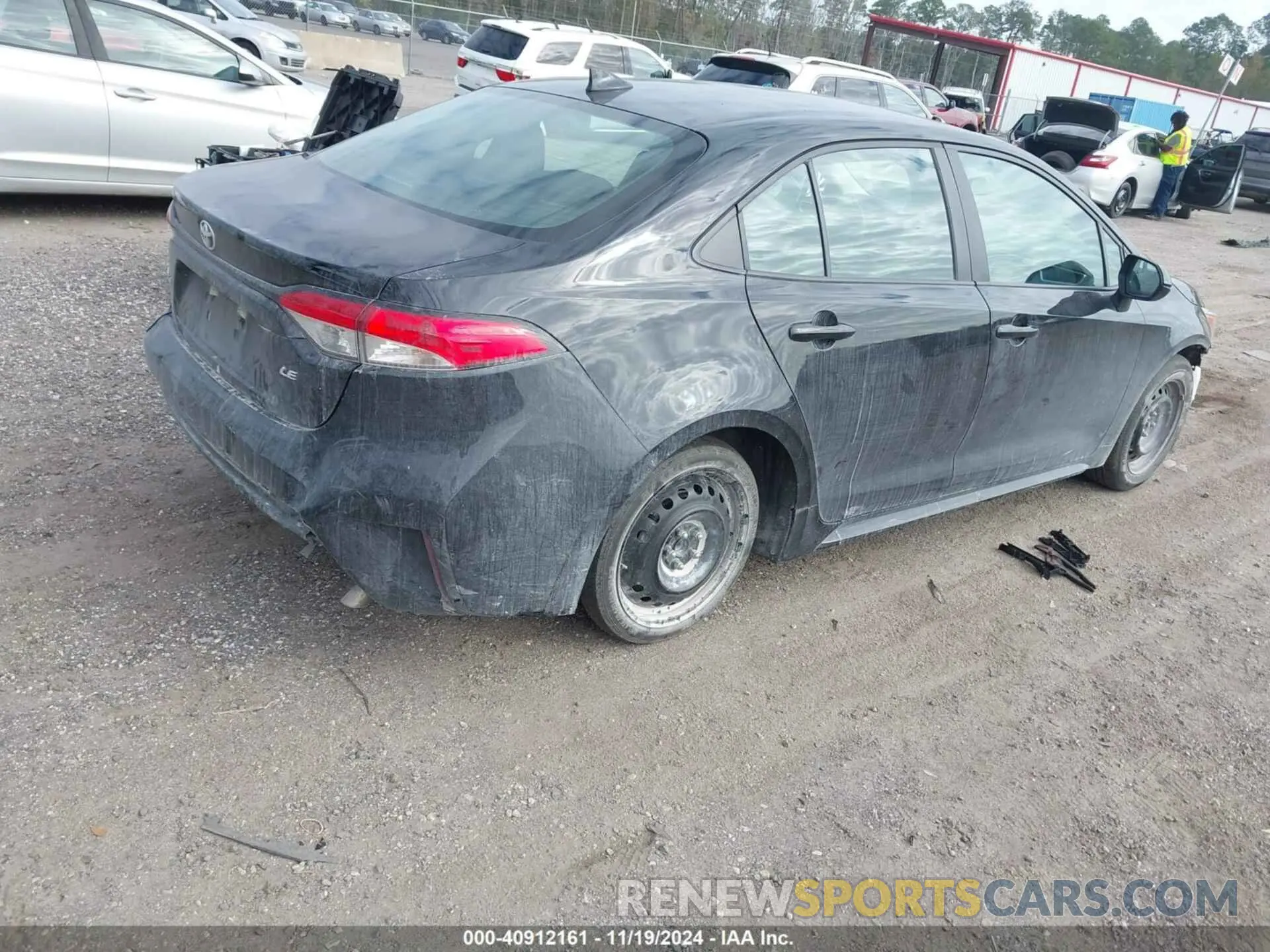 4 fotografías del automóvil dañado 5YFB4MDE3RP106987 TOYOTA COROLLA 2024