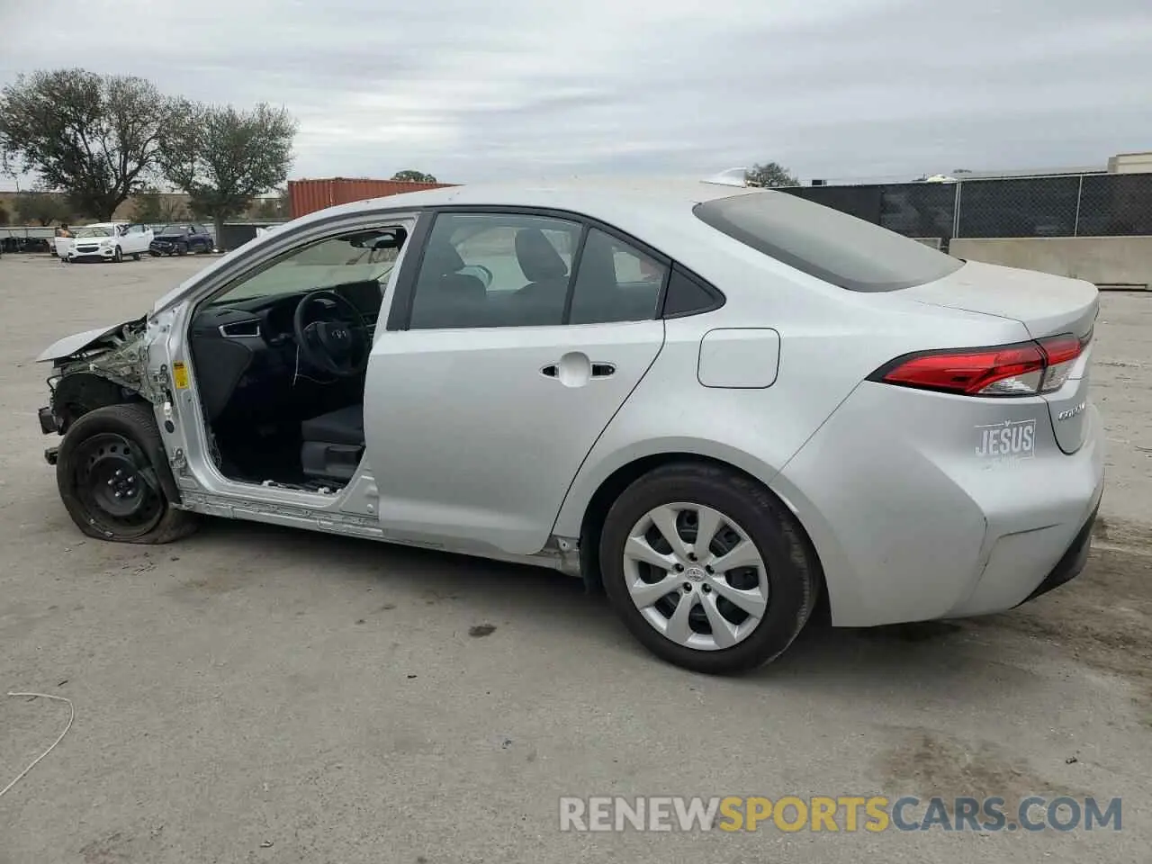 2 fotografías del automóvil dañado 5YFB4MDE3RP109601 TOYOTA COROLLA 2024