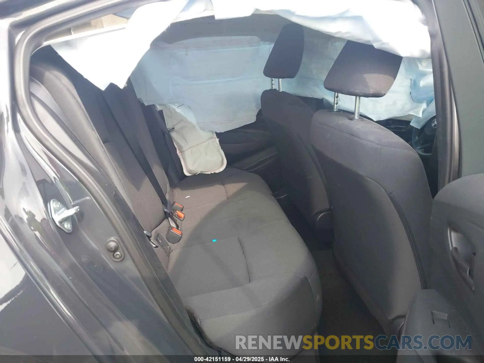 8 fotografías del automóvil dañado 5YFB4MDE3RP109873 TOYOTA COROLLA 2024
