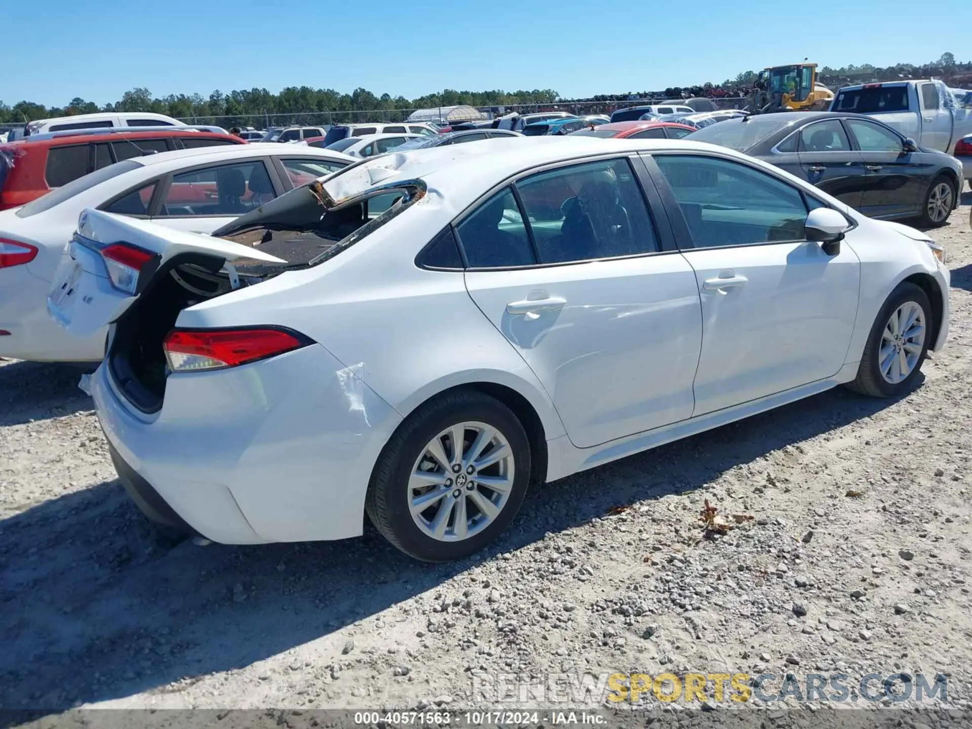 4 fotografías del automóvil dañado 5YFB4MDE3RP114586 TOYOTA COROLLA 2024