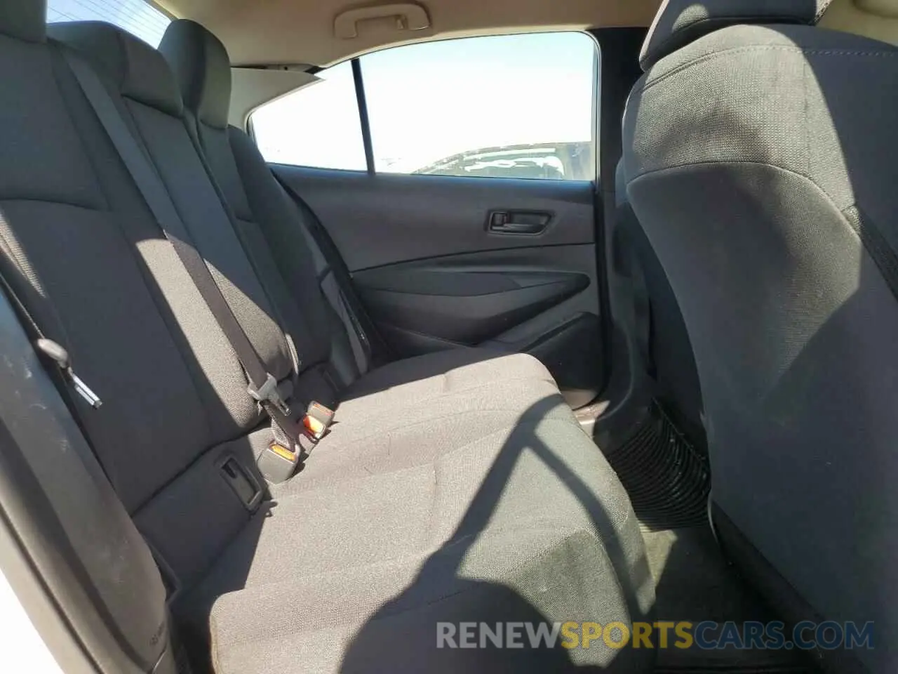 10 fotografías del automóvil dañado 5YFB4MDE3RP115947 TOYOTA COROLLA 2024