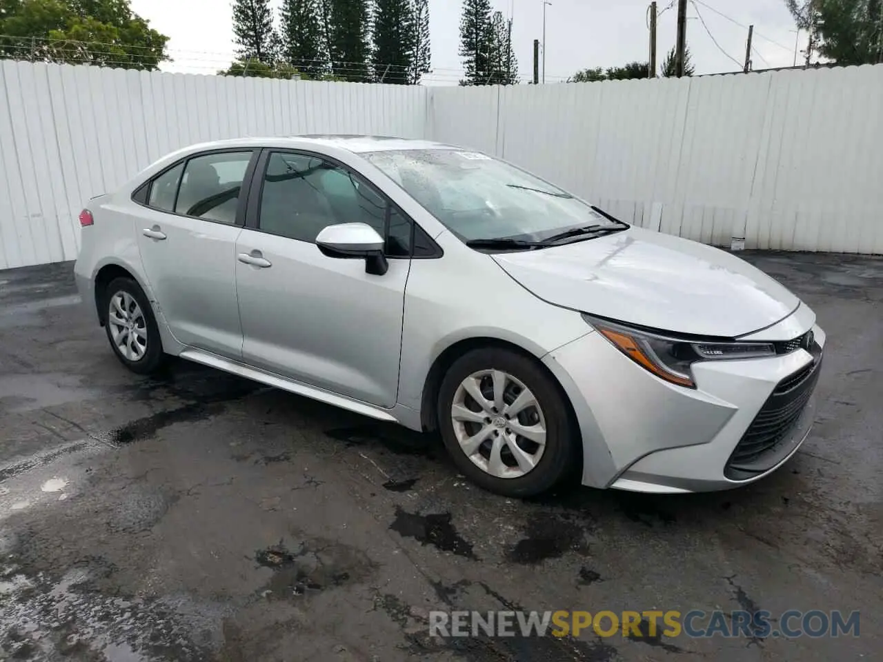 4 fotografías del automóvil dañado 5YFB4MDE3RP154957 TOYOTA COROLLA 2024
