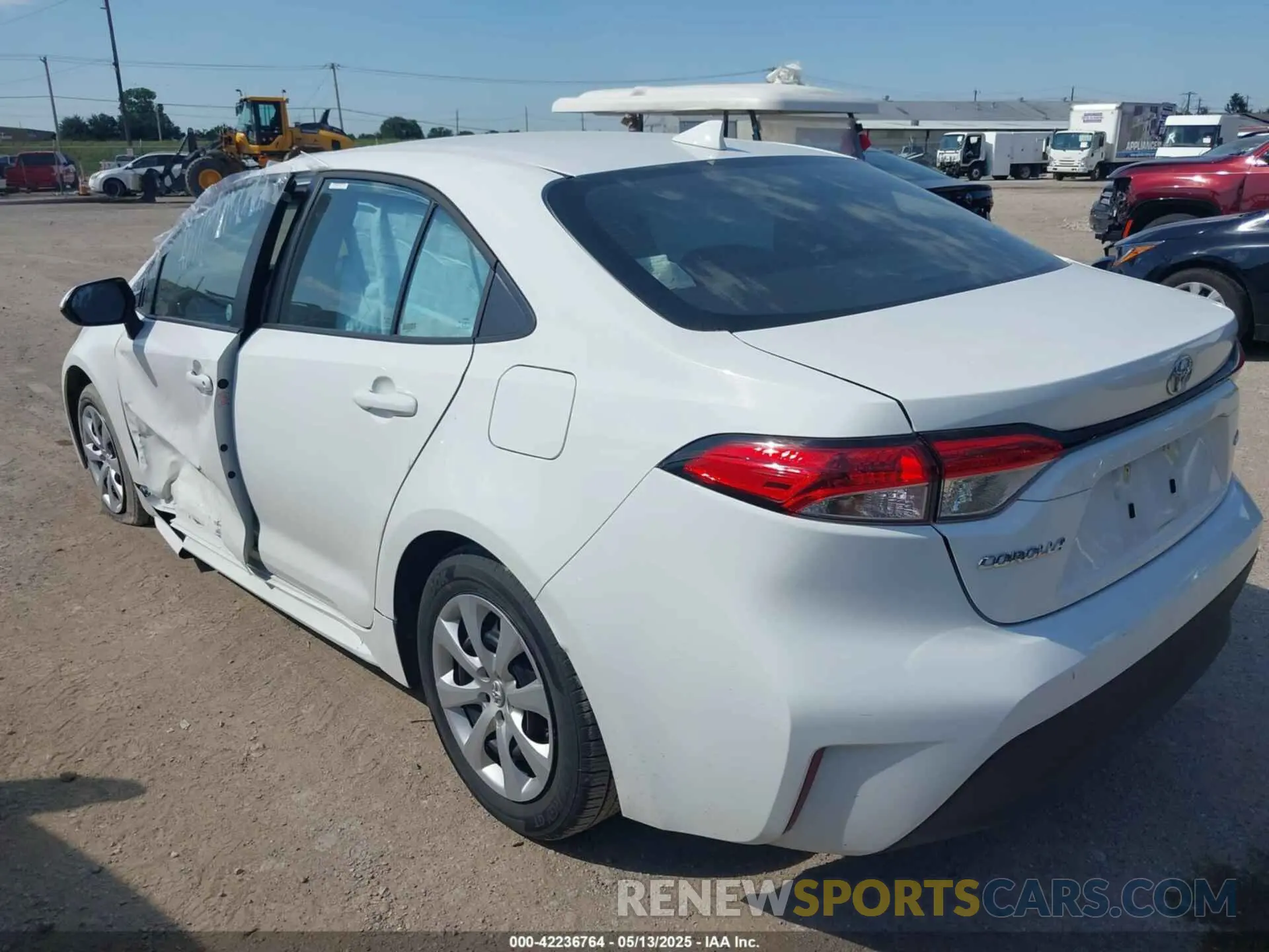 3 fotografías del automóvil dañado 5YFB4MDE3RP184136 TOYOTA COROLLA 2024