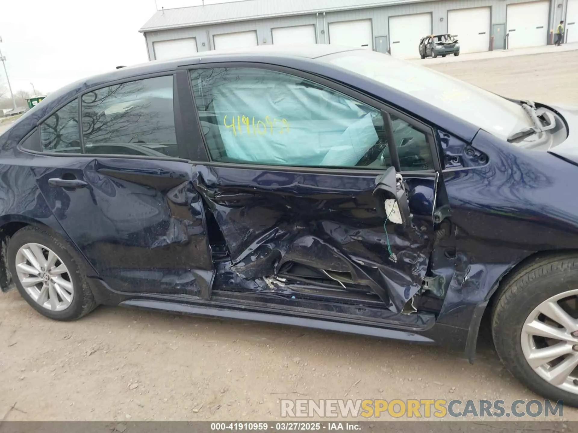 13 fotografías del automóvil dañado 5YFB4MDE3RP218057 TOYOTA COROLLA 2024