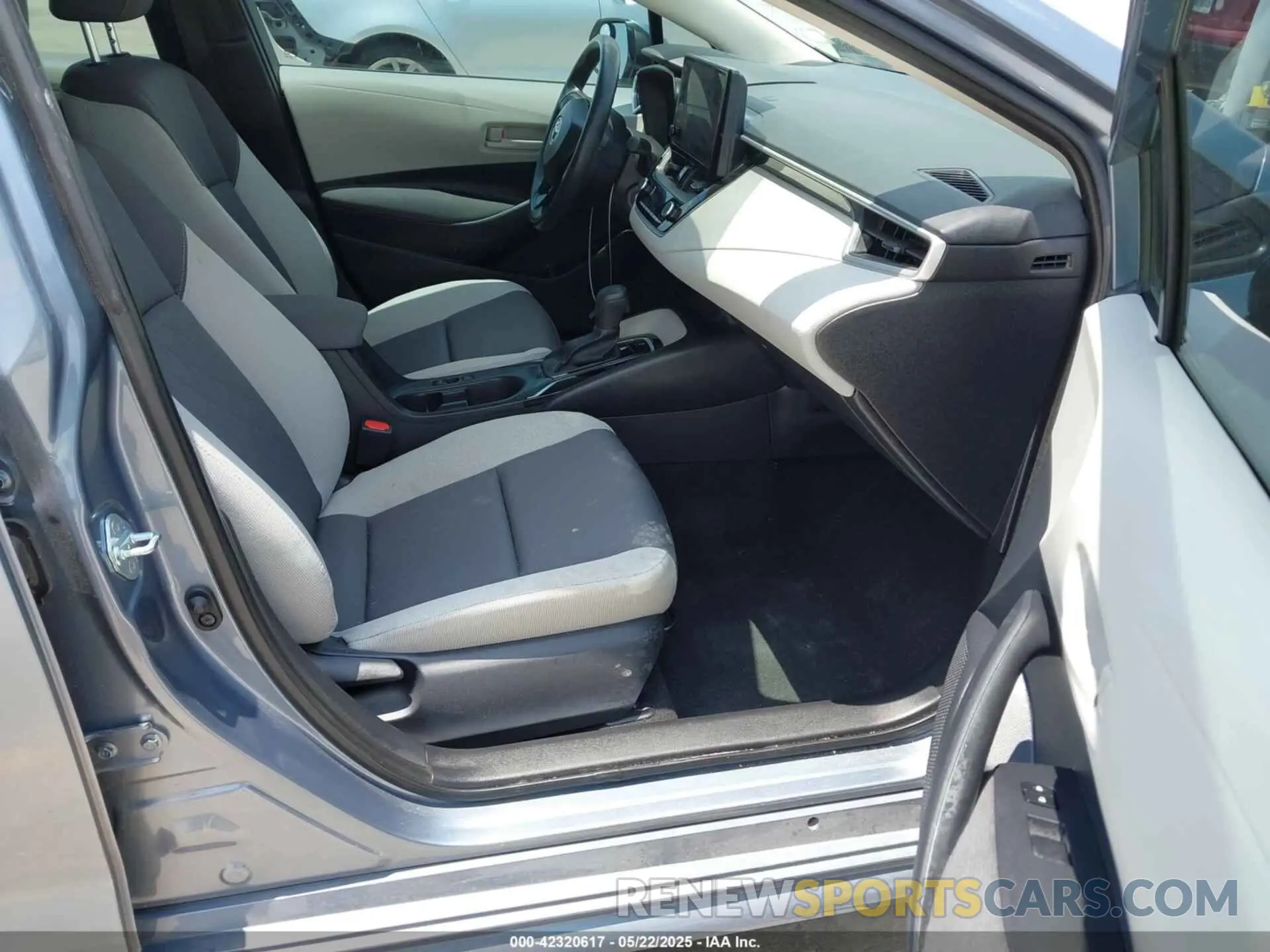 5 fotografías del automóvil dañado 5YFB4MDE3RP218074 TOYOTA COROLLA 2024