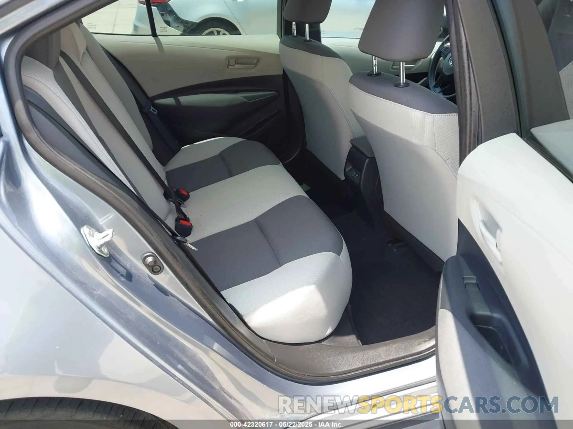 8 fotografías del automóvil dañado 5YFB4MDE3RP218074 TOYOTA COROLLA 2024