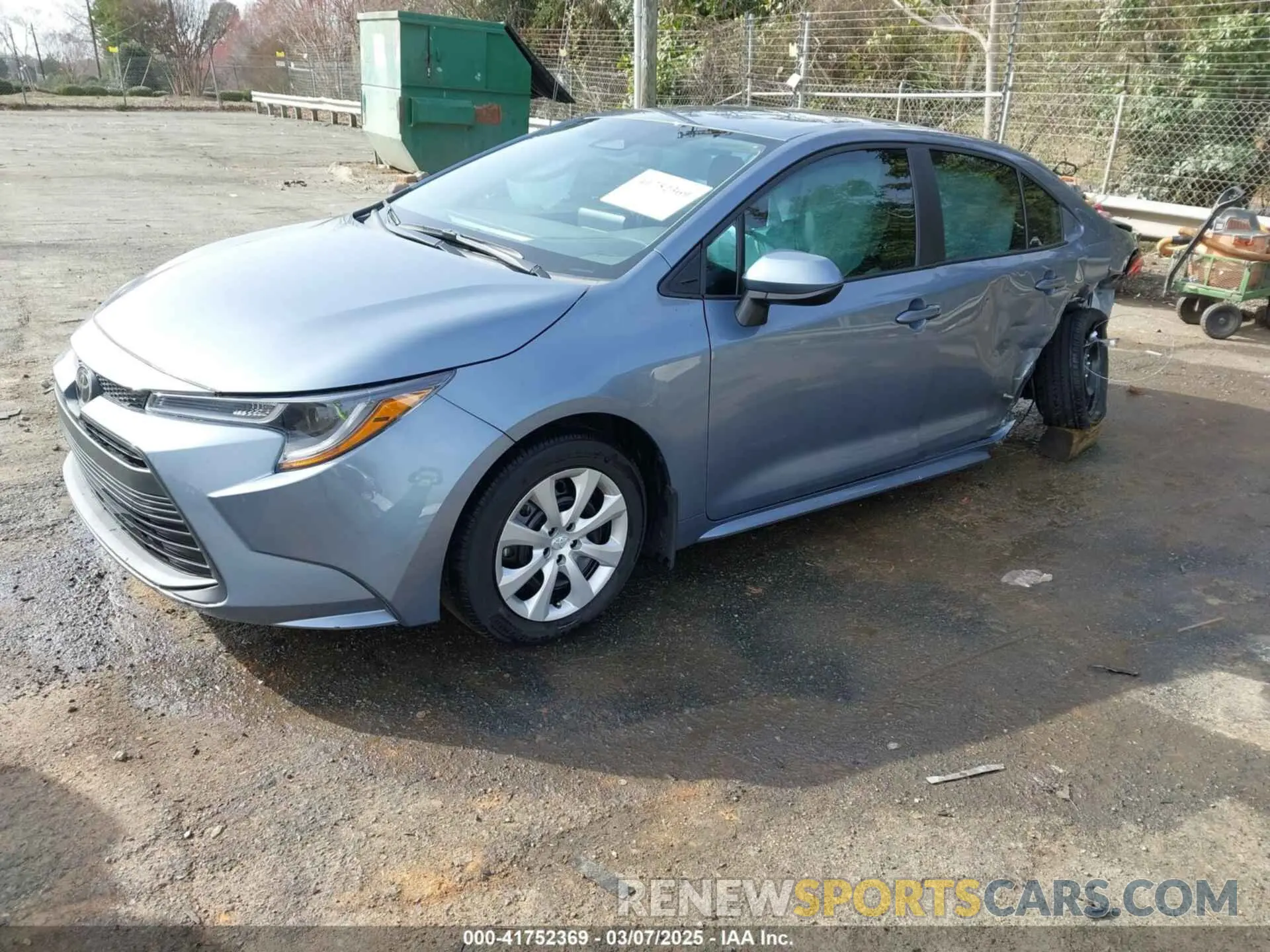2 fotografías del automóvil dañado 5YFB4MDE3RP227776 TOYOTA COROLLA 2024