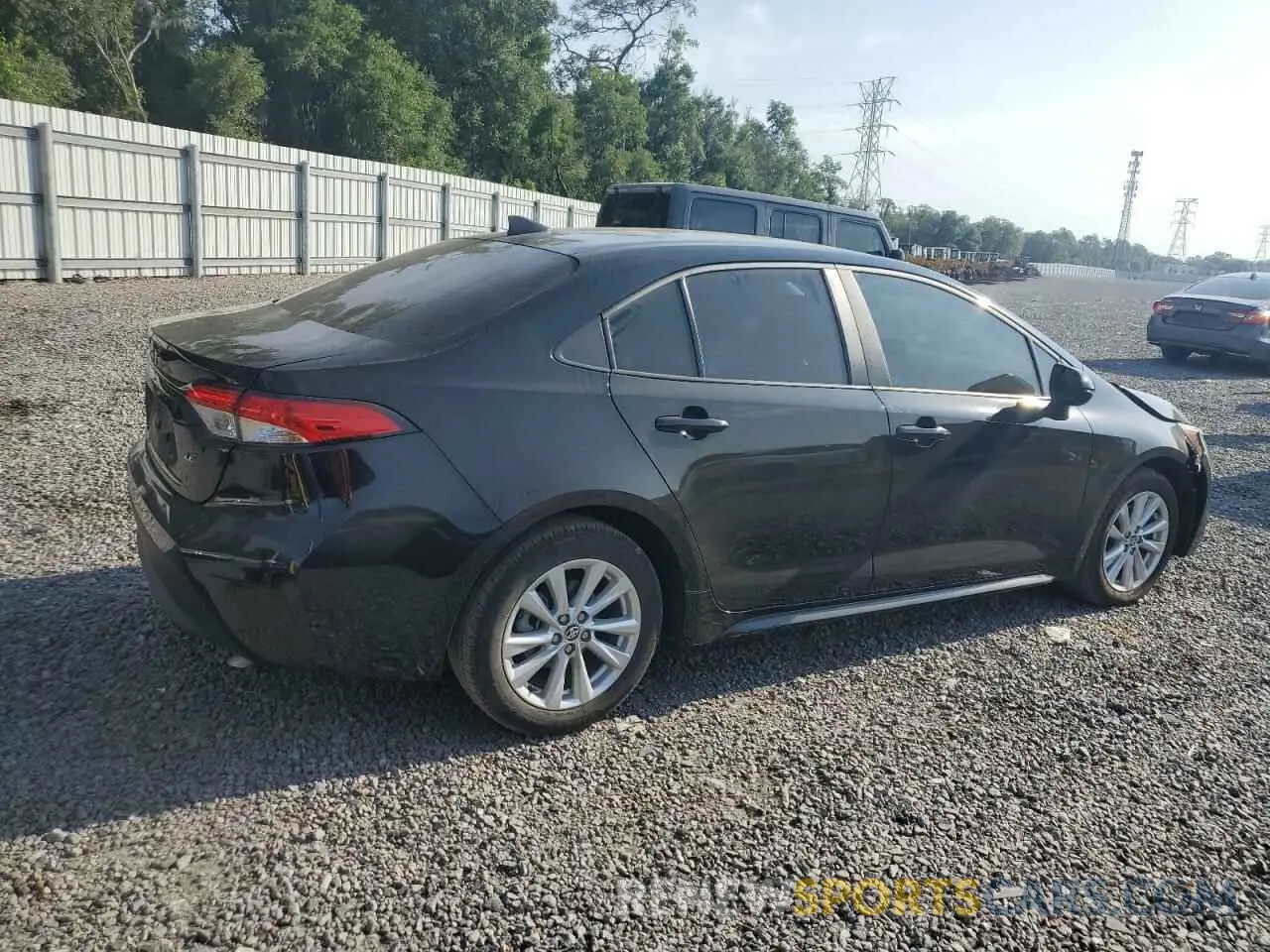 3 fotografías del automóvil dañado 5YFB4MDE4RP100339 TOYOTA COROLLA 2024