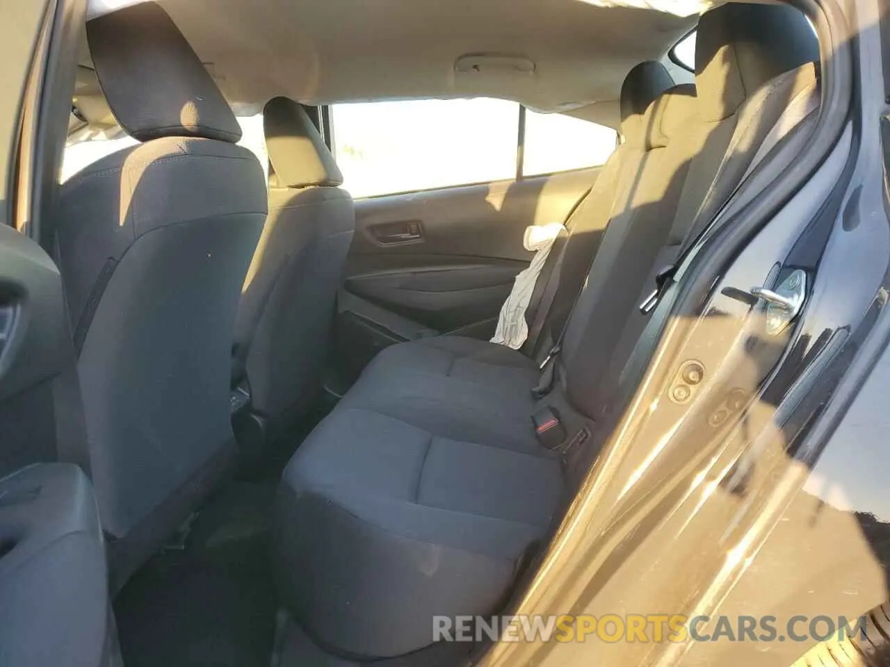 10 fotografías del automóvil dañado 5YFB4MDE4RP105394 TOYOTA COROLLA 2024