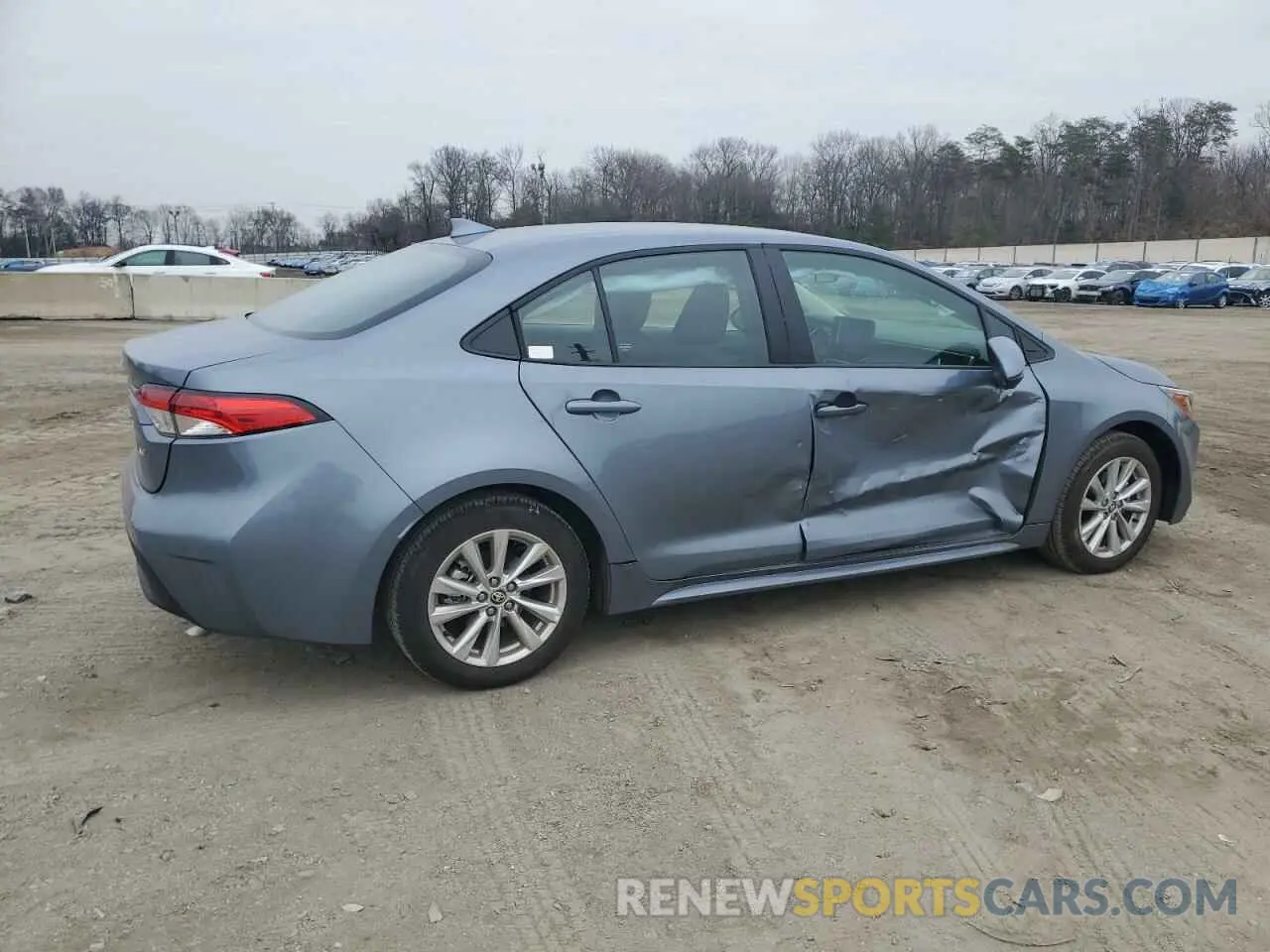 3 fotografías del automóvil dañado 5YFB4MDE4RP135009 TOYOTA COROLLA 2024