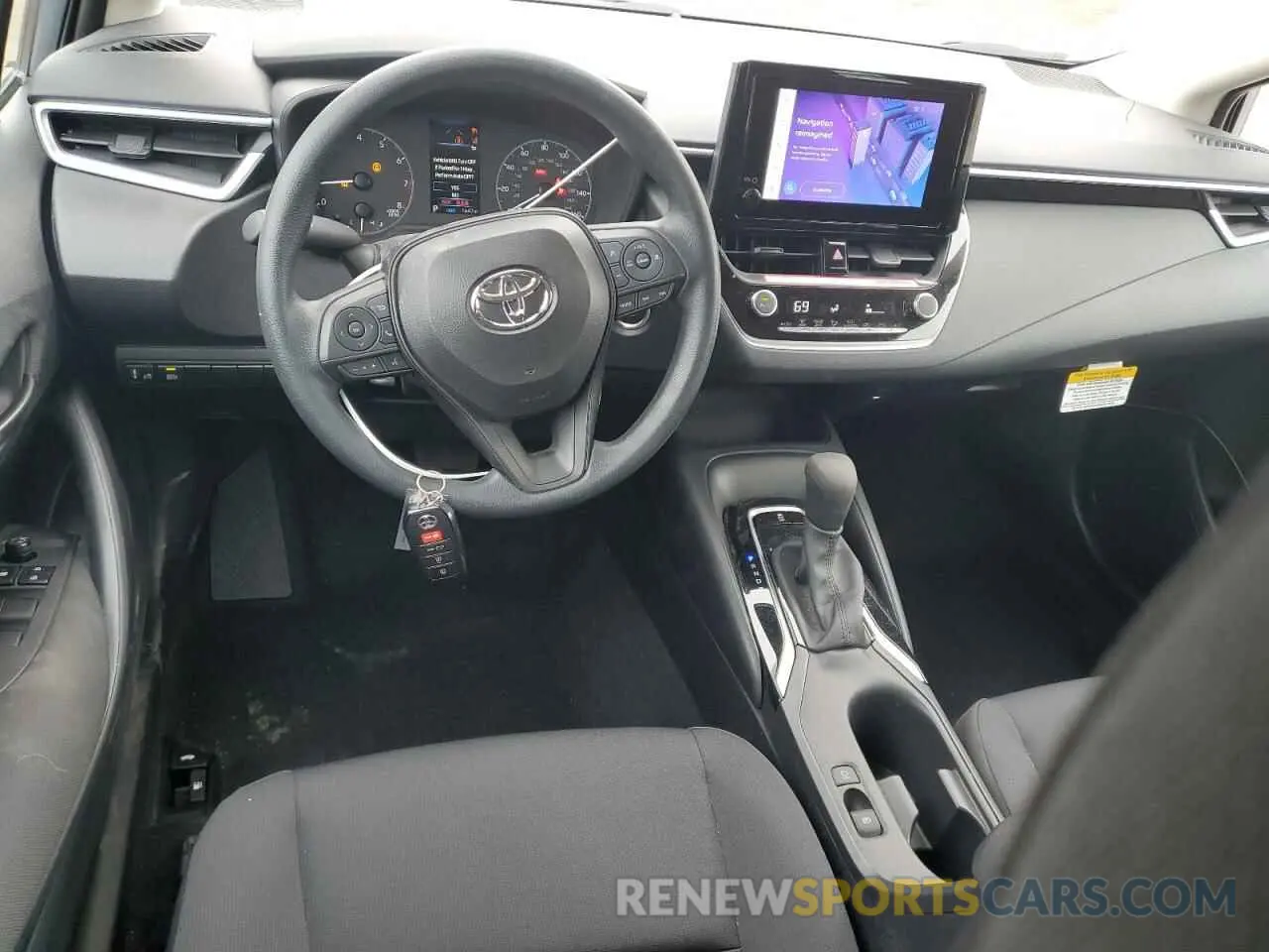 8 fotografías del automóvil dañado 5YFB4MDE4RP135009 TOYOTA COROLLA 2024