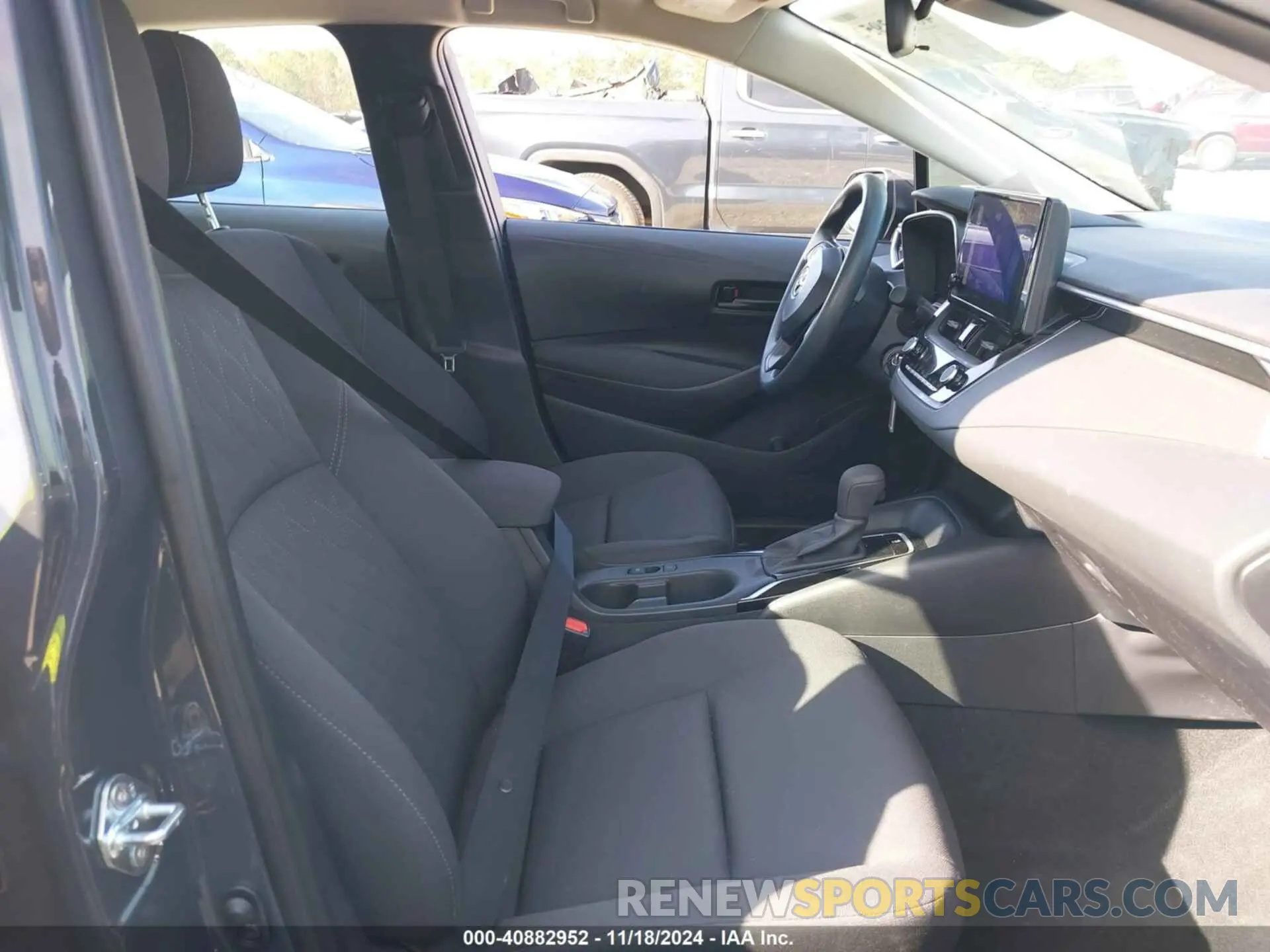 5 fotografías del automóvil dañado 5YFB4MDE4RP136516 TOYOTA COROLLA 2024