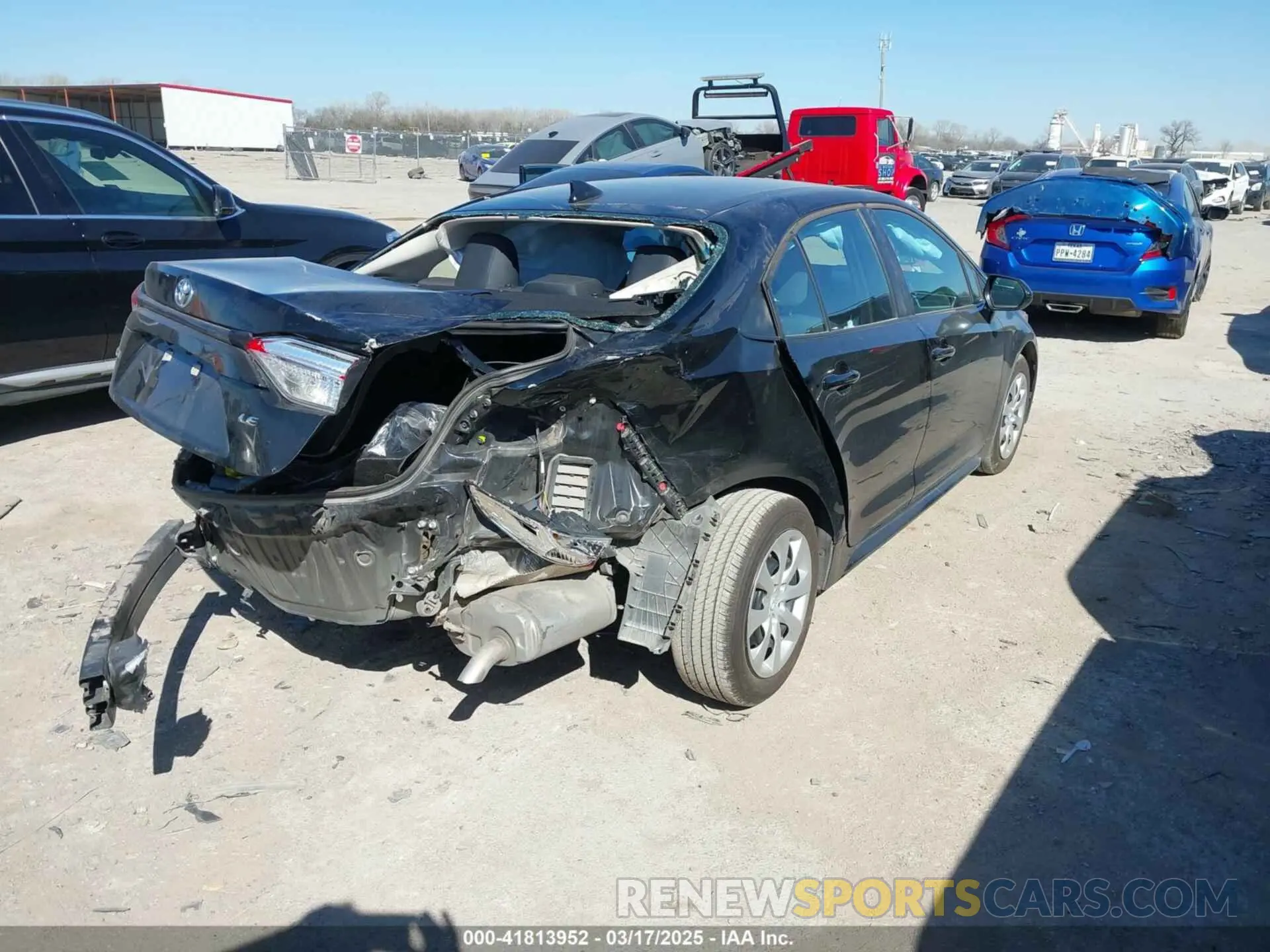 4 fotografías del automóvil dañado 5YFB4MDE4RP140520 TOYOTA COROLLA 2024