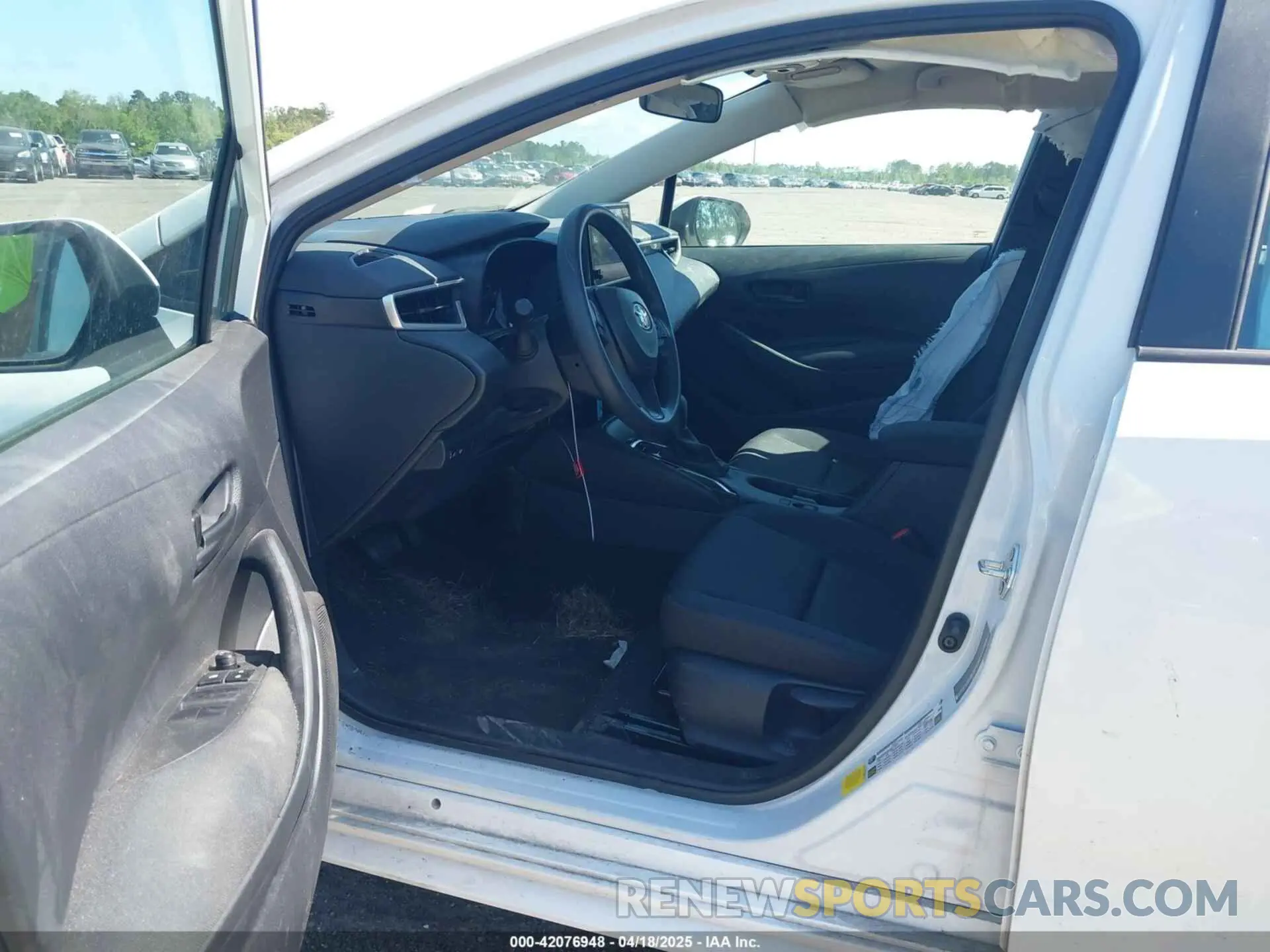5 fotografías del automóvil dañado 5YFB4MDE4RP144938 TOYOTA COROLLA 2024