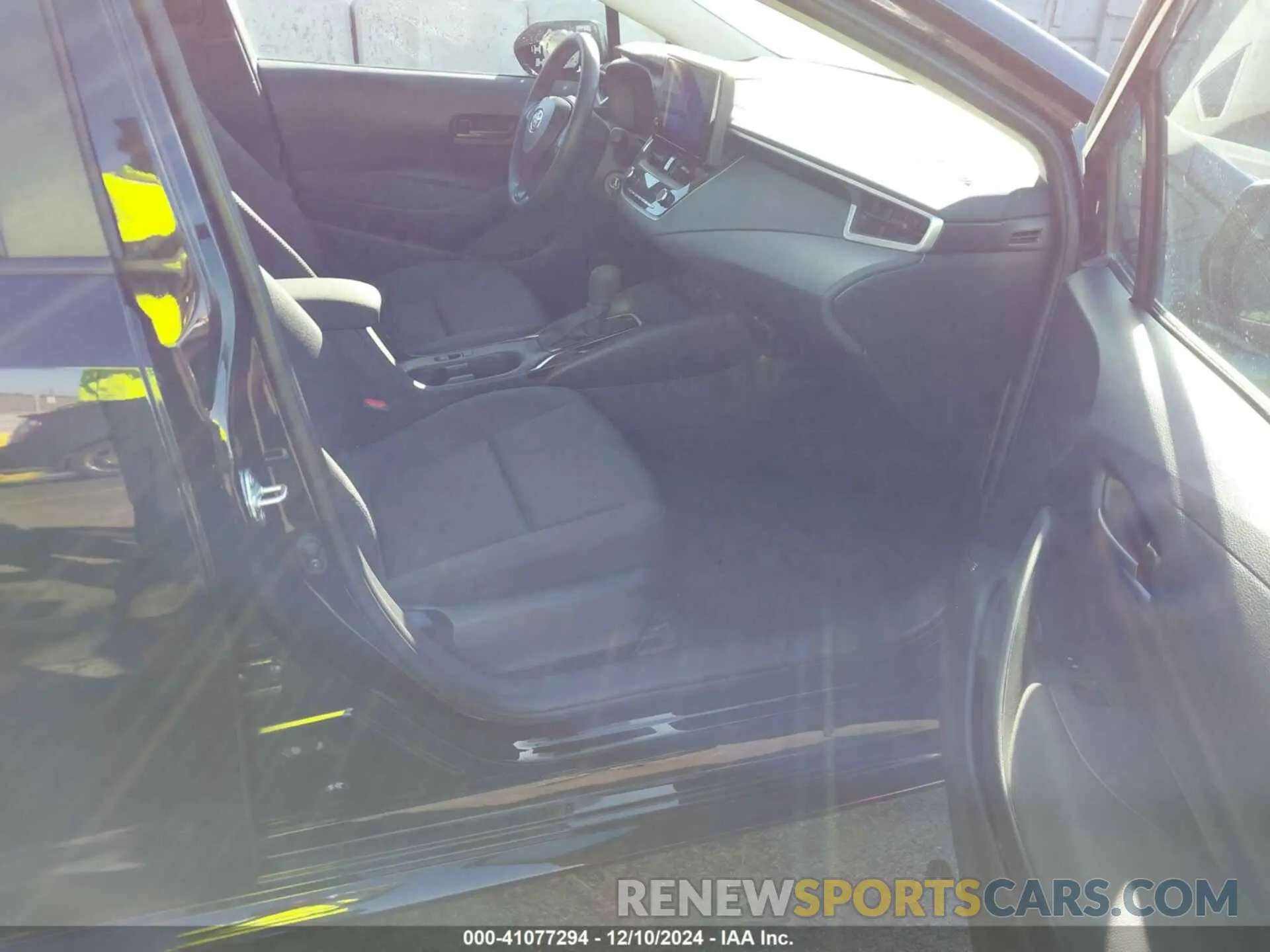 5 fotografías del automóvil dañado 5YFB4MDE4RP159682 TOYOTA COROLLA 2024