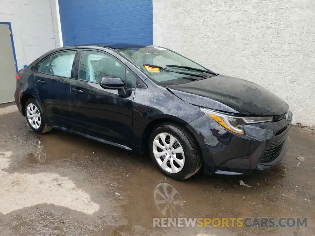 4 fotografías del automóvil dañado 5YFB4MDE4RP184209 TOYOTA COROLLA 2024