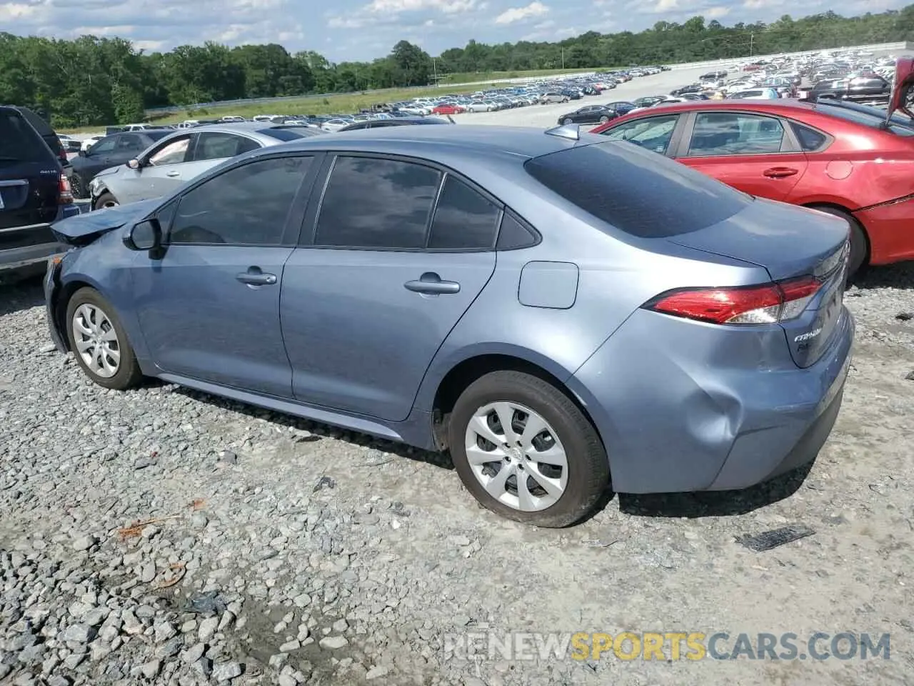 2 fotografías del automóvil dañado 5YFB4MDE4RP208363 TOYOTA COROLLA 2024