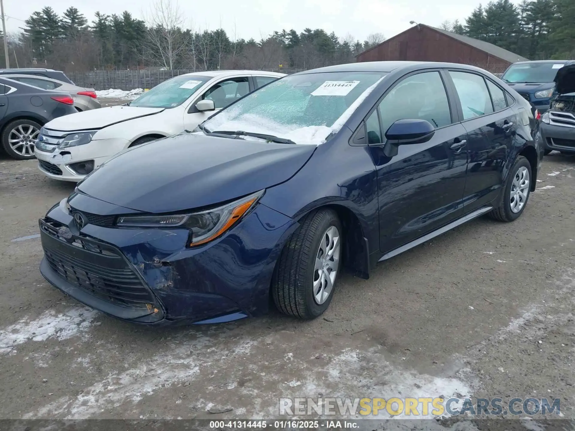 2 fotografías del automóvil dañado 5YFB4MDE4RP210694 TOYOTA COROLLA 2024