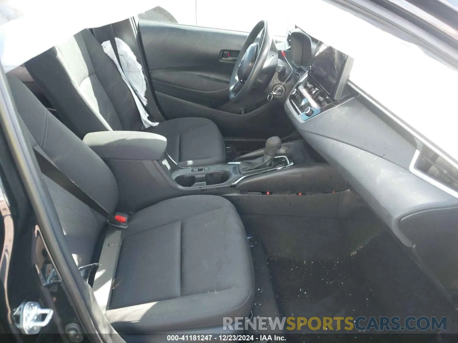 5 fotografías del automóvil dañado 5YFB4MDE4RP212476 TOYOTA COROLLA 2024