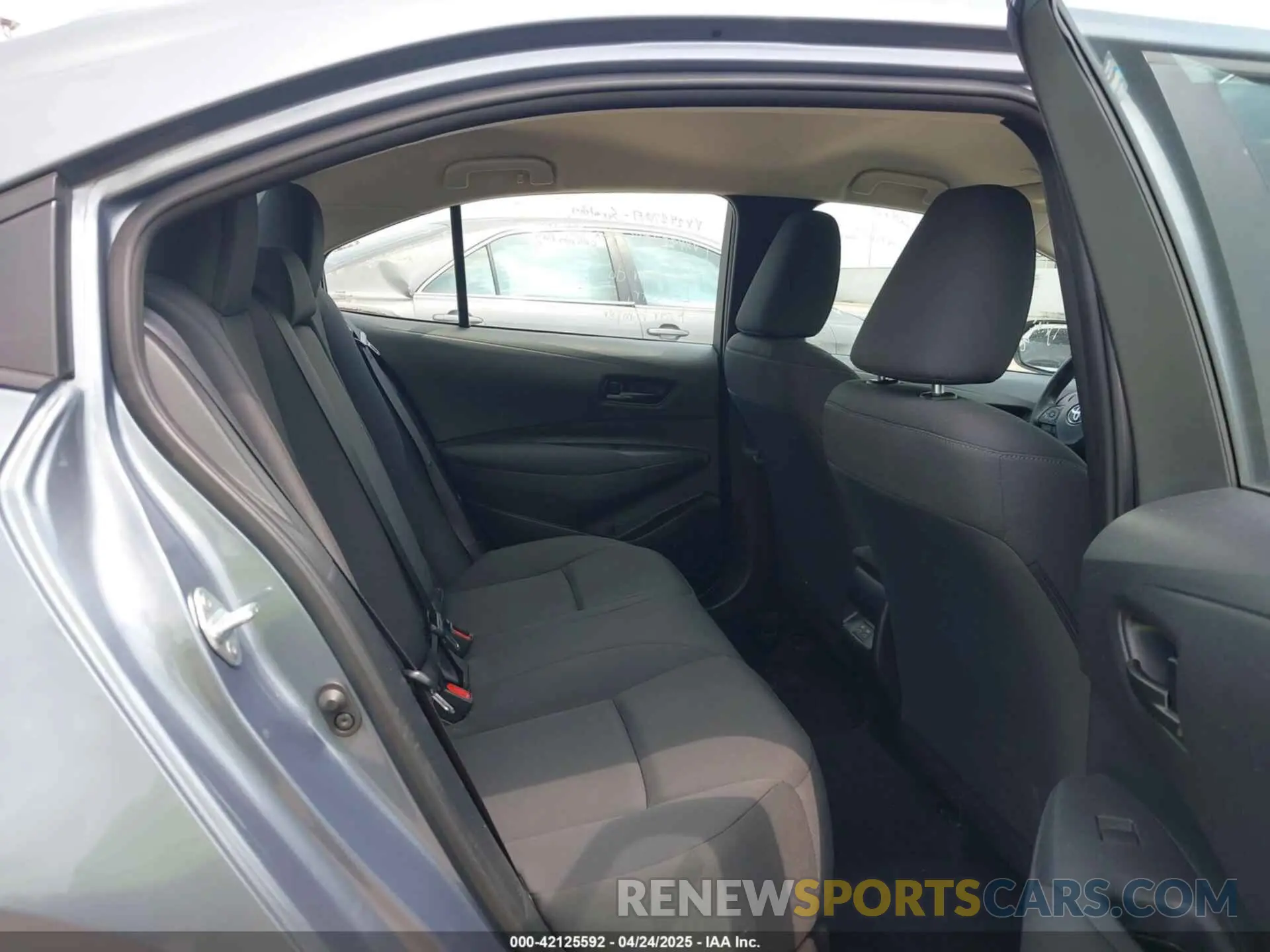 8 fotografías del automóvil dañado 5YFB4MDE5RP082420 TOYOTA COROLLA 2024