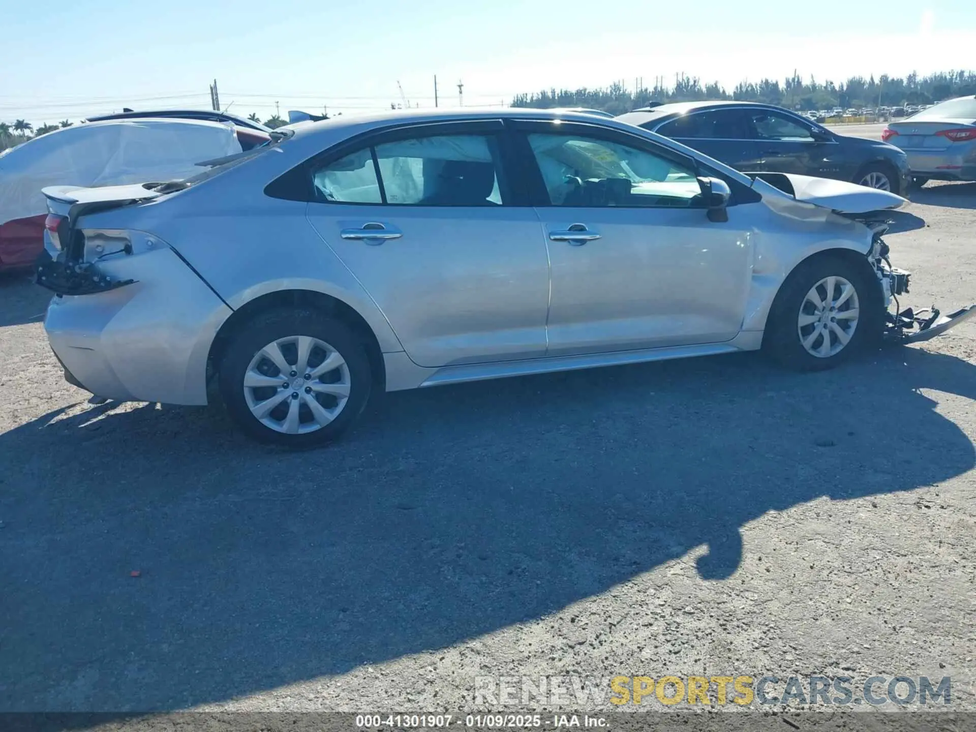 4 fotografías del automóvil dañado 5YFB4MDE5RP113505 TOYOTA COROLLA 2024