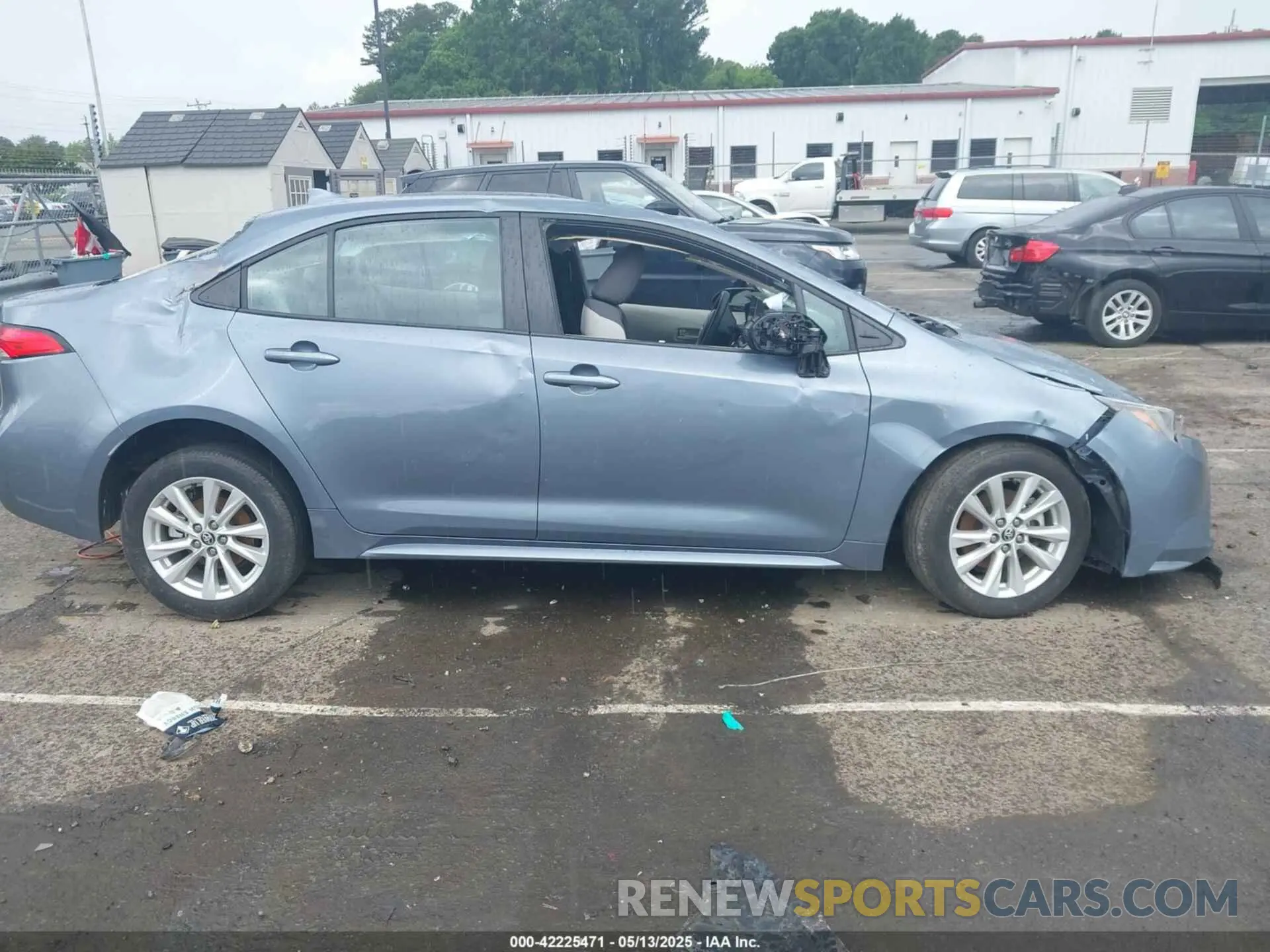 13 fotografías del automóvil dañado 5YFB4MDE5RP118820 TOYOTA COROLLA 2024