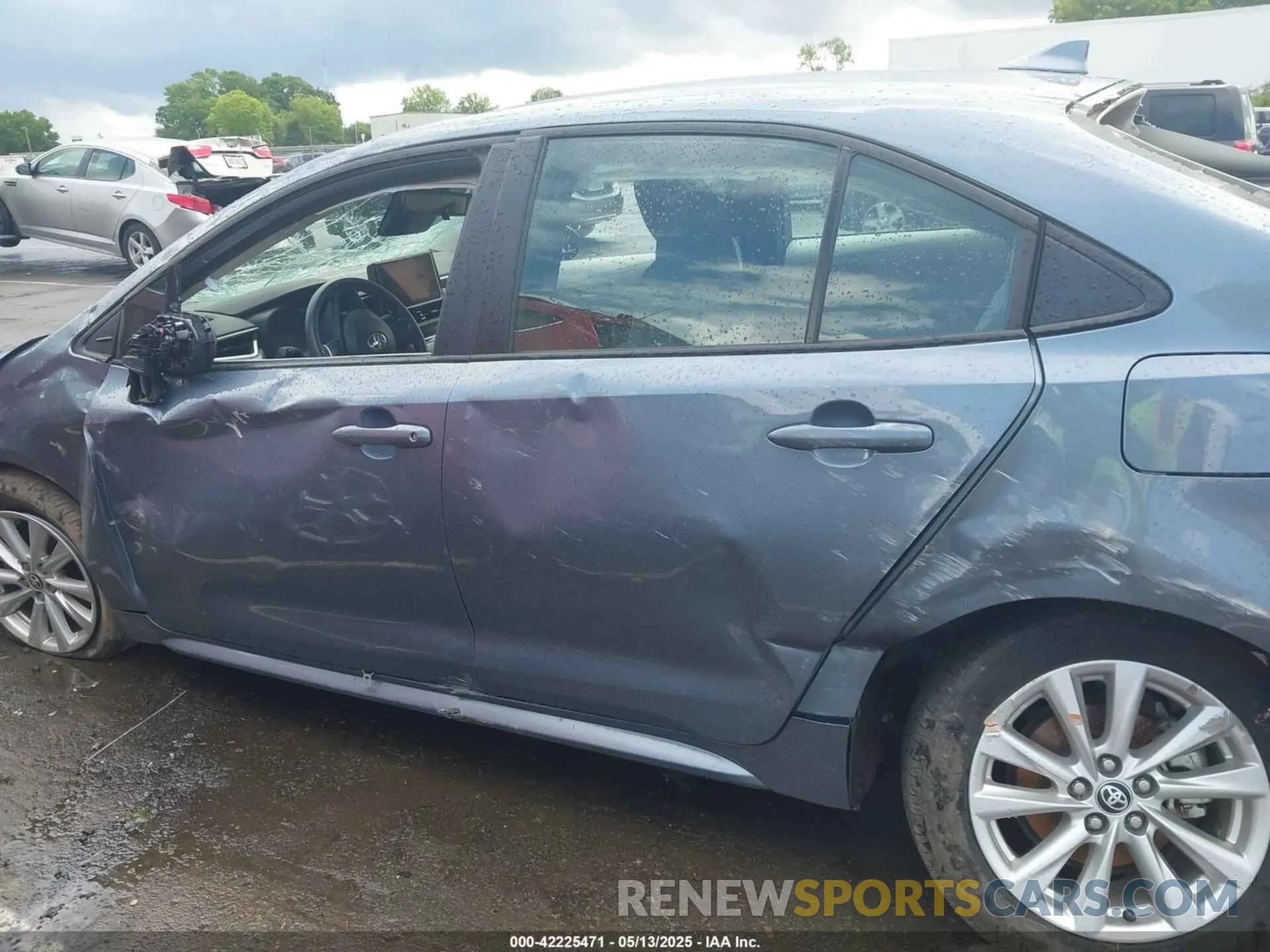 14 fotografías del automóvil dañado 5YFB4MDE5RP118820 TOYOTA COROLLA 2024
