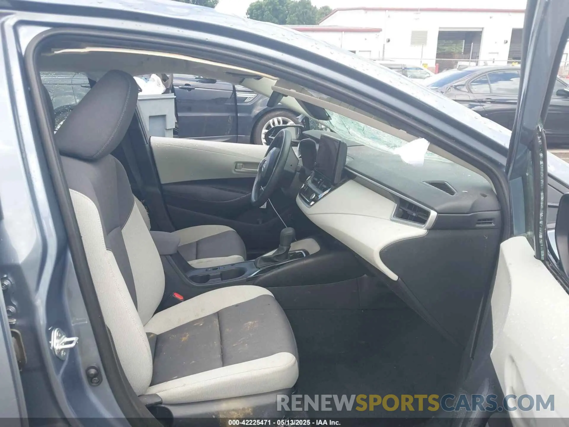 5 fotografías del automóvil dañado 5YFB4MDE5RP118820 TOYOTA COROLLA 2024