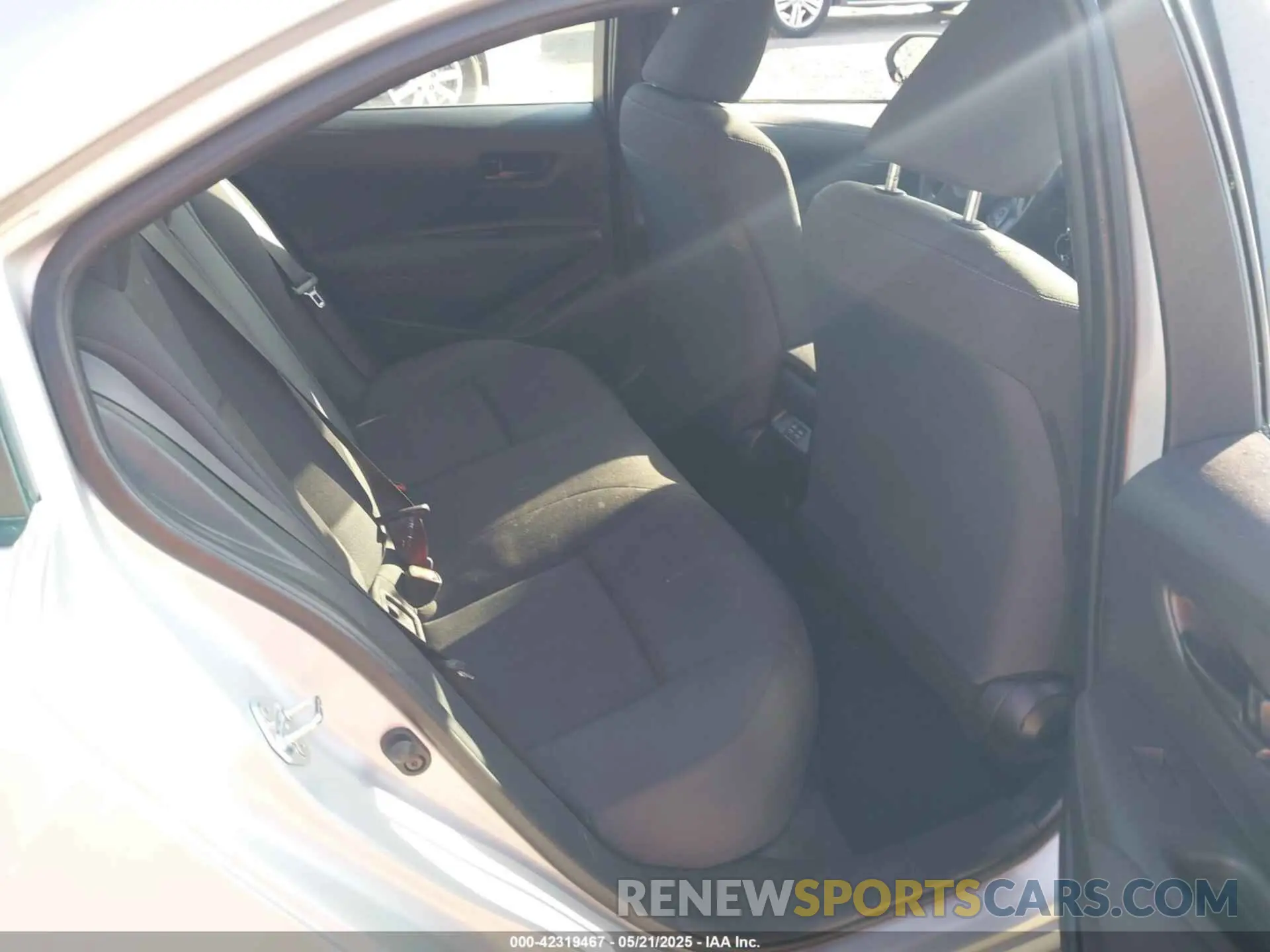 8 fotografías del automóvil dañado 5YFB4MDE5RP122429 TOYOTA COROLLA 2024