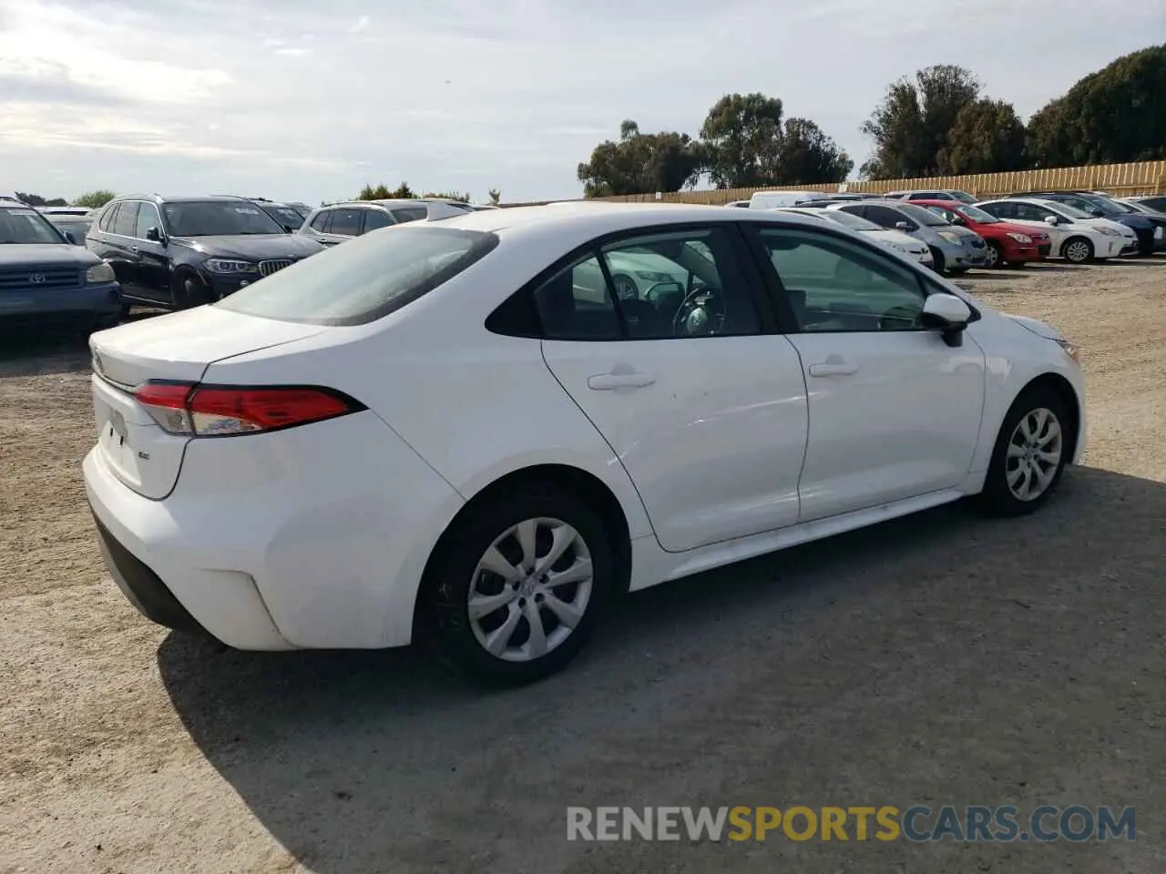 3 fotografías del automóvil dañado 5YFB4MDE5RP124049 TOYOTA COROLLA 2024