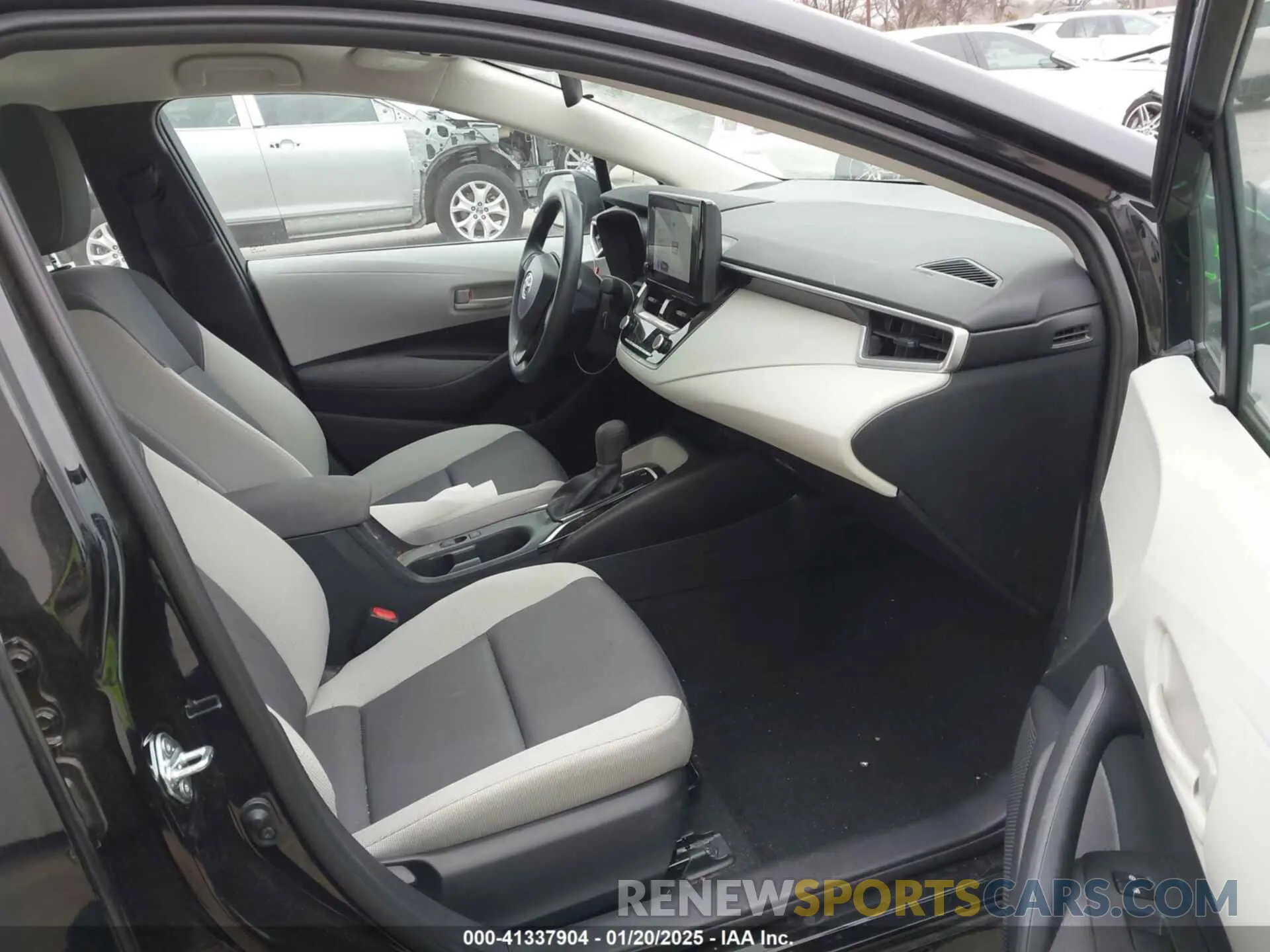 5 fotografías del automóvil dañado 5YFB4MDE5RP127503 TOYOTA COROLLA 2024