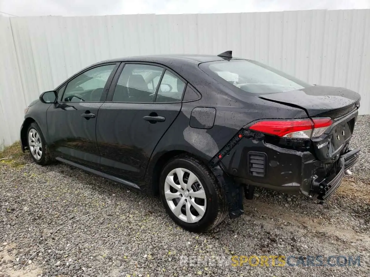 2 fotografías del automóvil dañado 5YFB4MDE5RP128568 TOYOTA COROLLA 2024