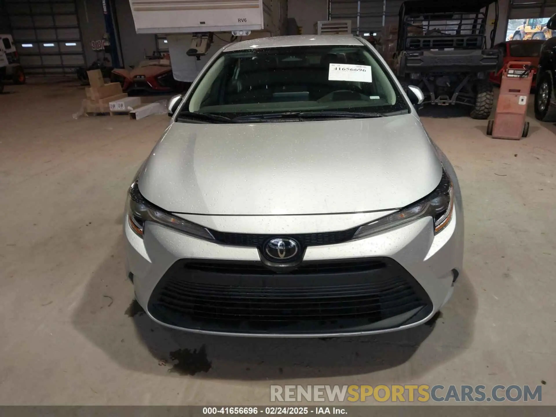12 fotografías del automóvil dañado 5YFB4MDE5RP140509 TOYOTA COROLLA 2024