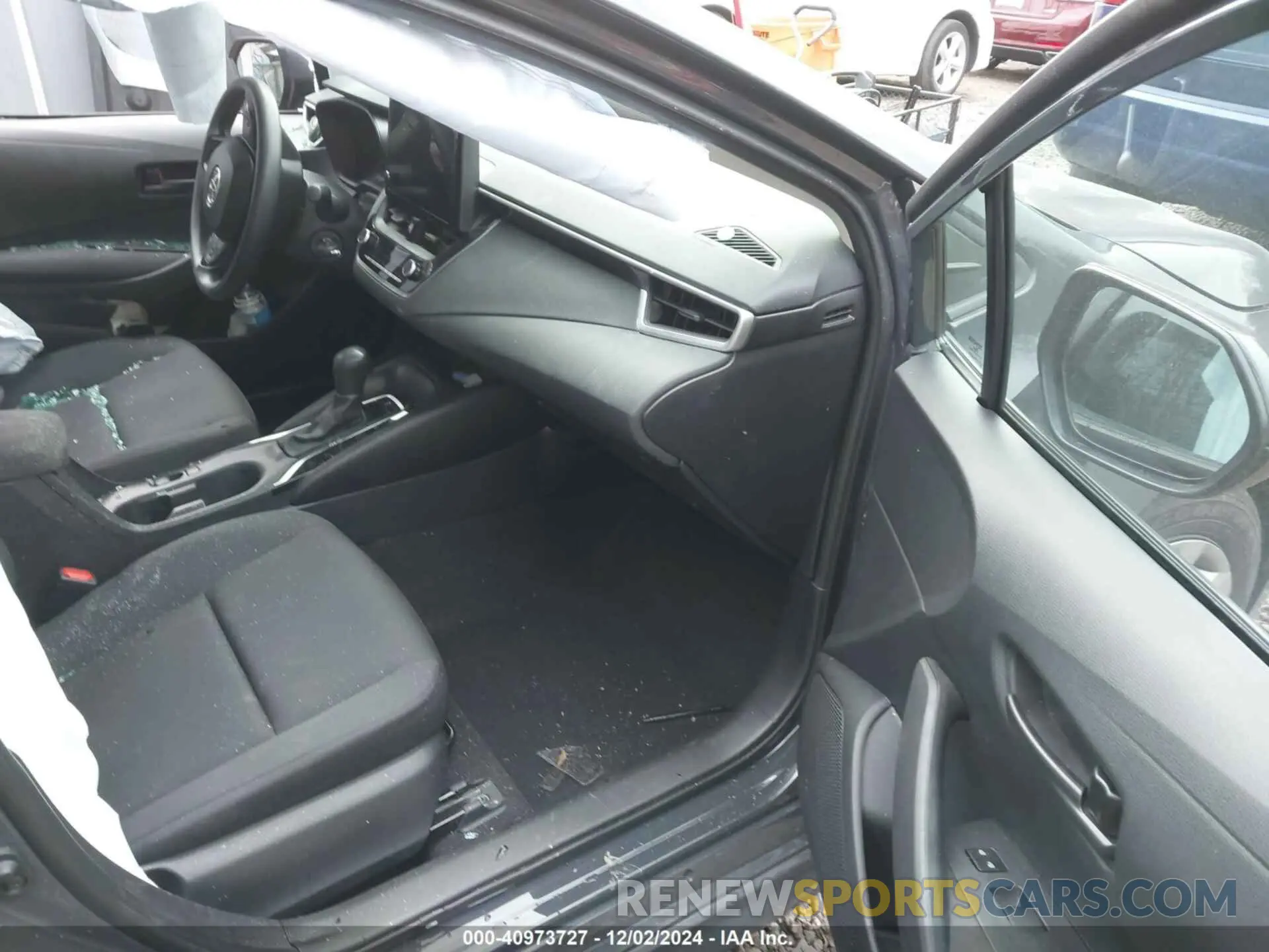 5 fotografías del automóvil dañado 5YFB4MDE5RP153745 TOYOTA COROLLA 2024