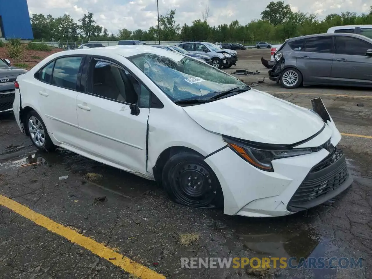 4 fotografías del automóvil dañado 5YFB4MDE5RP154460 TOYOTA COROLLA 2024