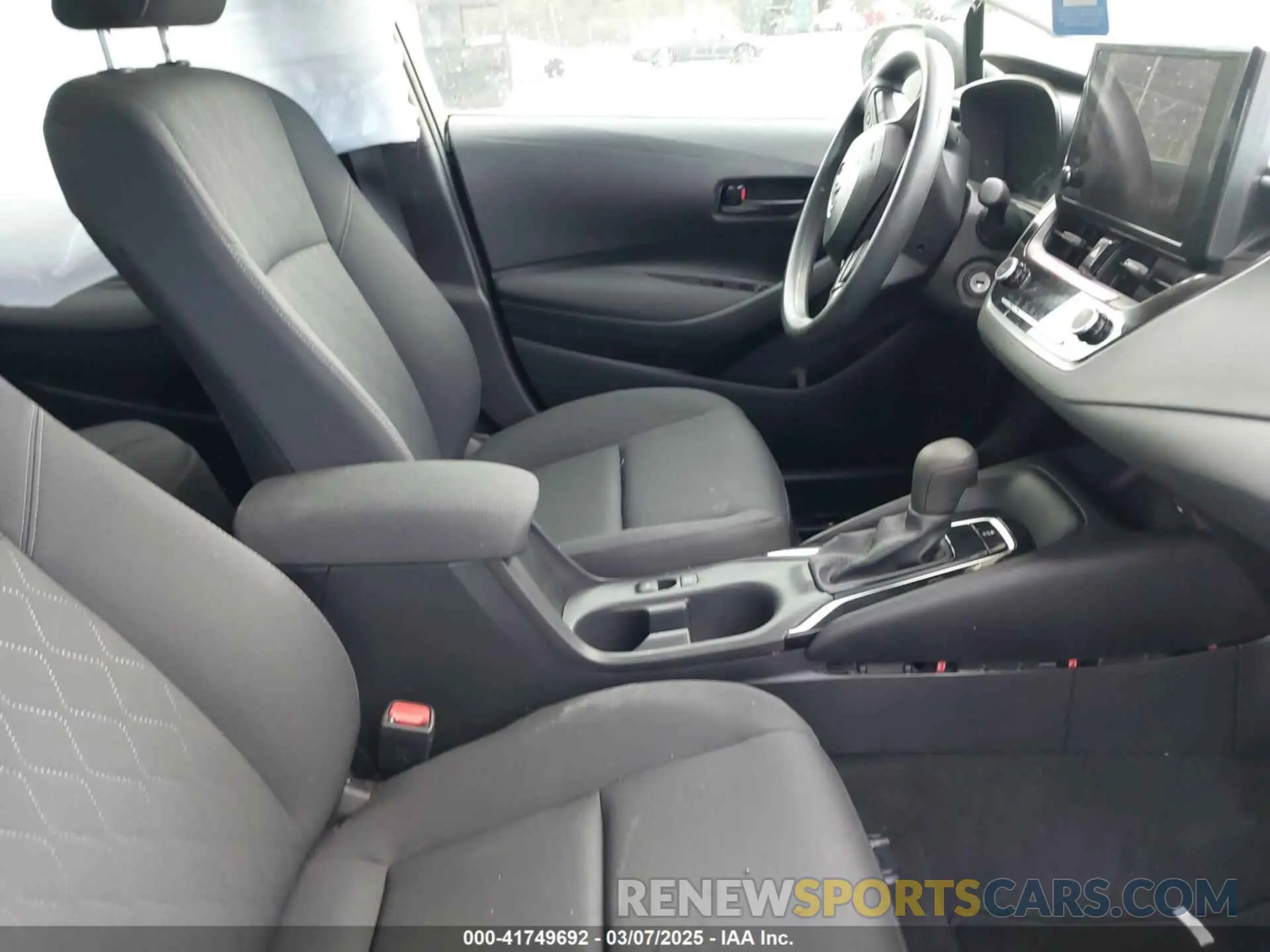 5 fotografías del automóvil dañado 5YFB4MDE5RP168441 TOYOTA COROLLA 2024